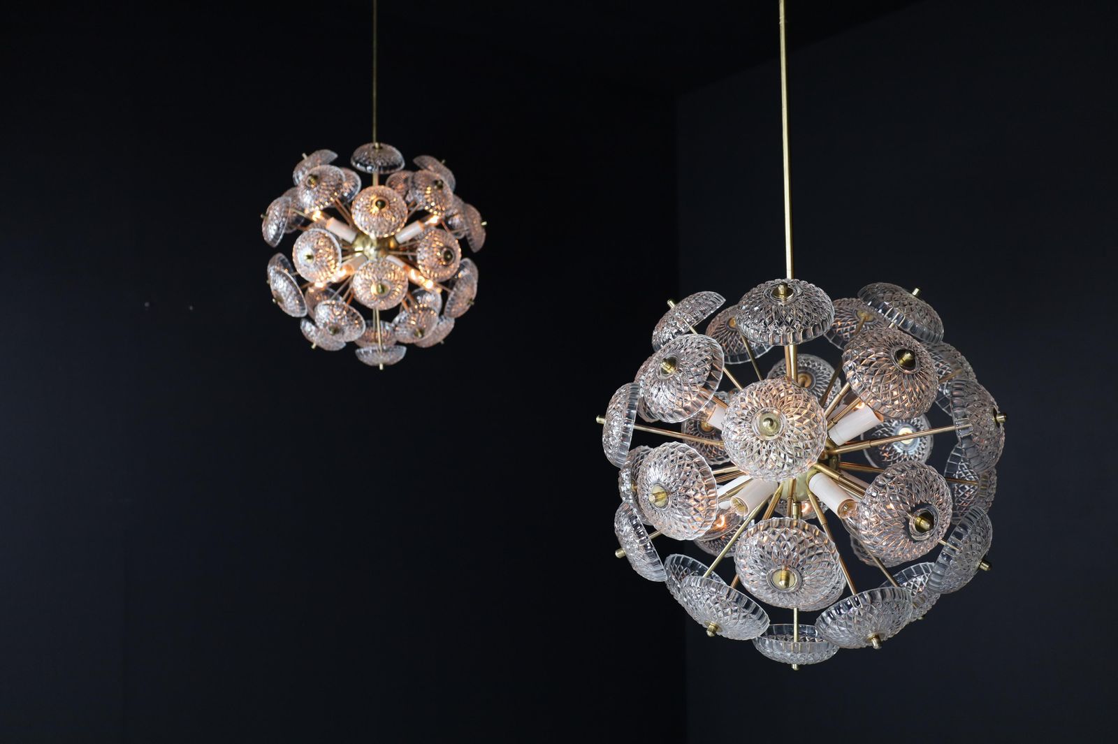 Mid Century Modern Brass Floral Glass And Brass Chandelier,  Europe, 1960s photo 2148.0