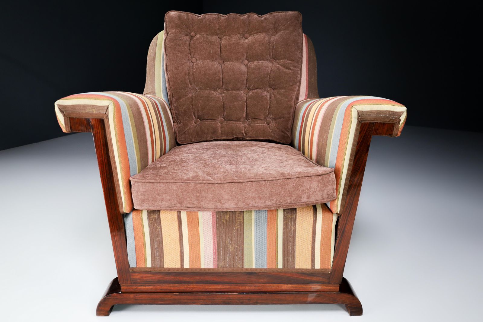 Large Monumental Art Deco Armchair In Walnut And Re Upholstered Fabric, France photo for sale