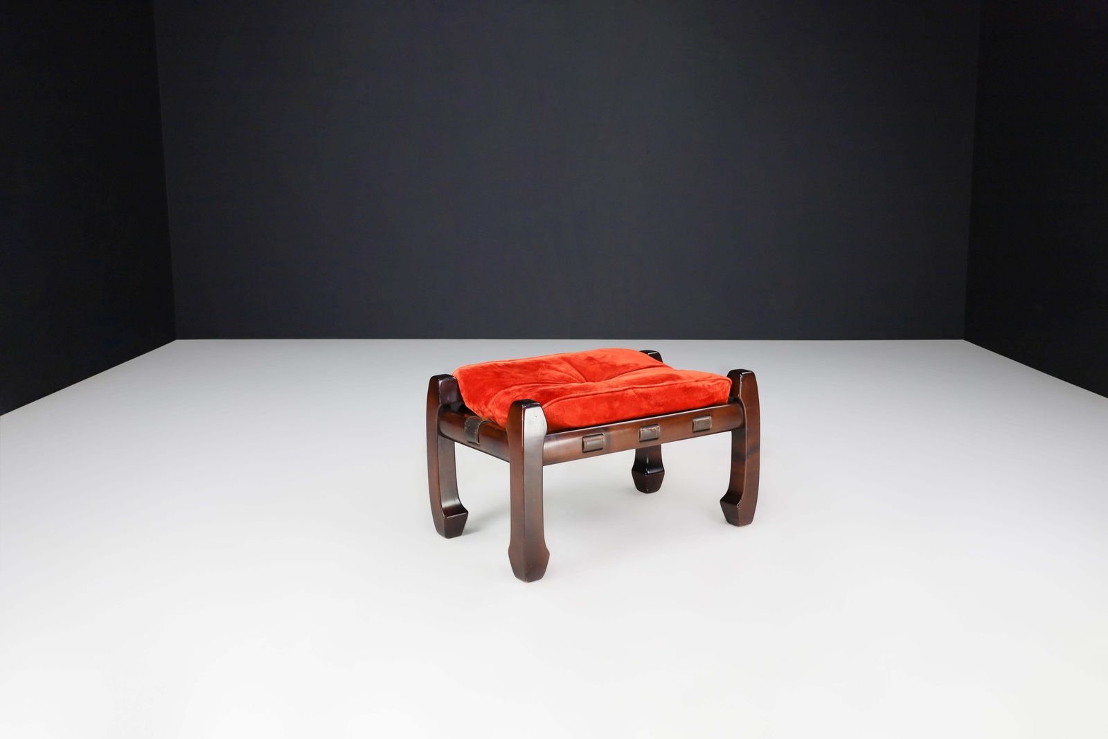 photo vintage Luciano Frigeri Lounge Chair And Ottomann "Samurai", Italy, 1960s