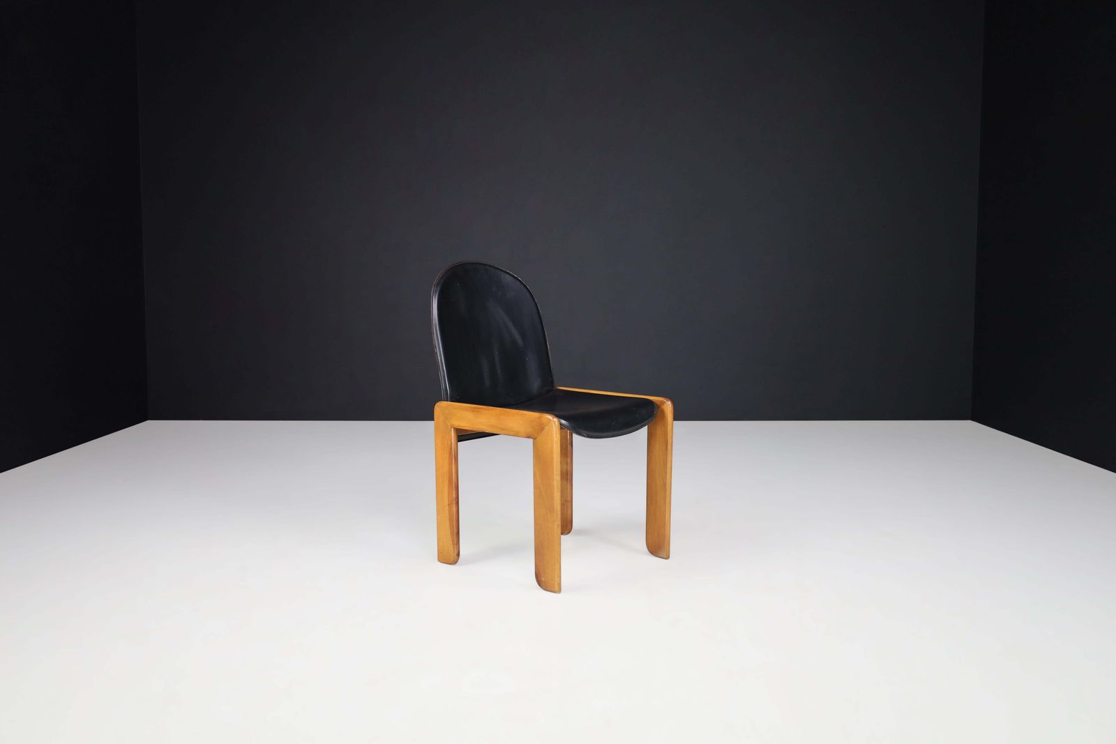 Set Of Four Dining Chairs In The Manner Of Tobia & Afra Scarpa, Italy, 1970 photo vintage