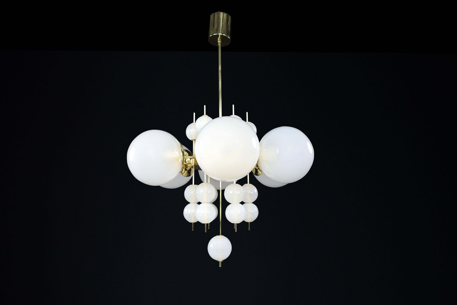 photo vinterior Mid Century Chandelier With Brass Fixture & Hand Blown Pearl White Glass Globes