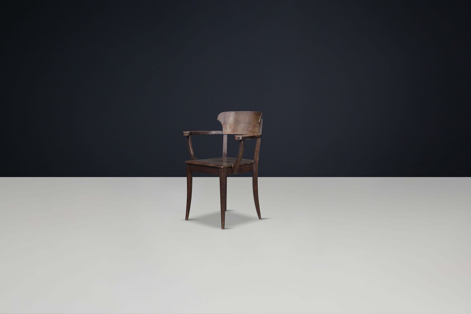 1920s Richard Riemerschmid Armchair – Icon Of German Jugendstil Design photo furniture