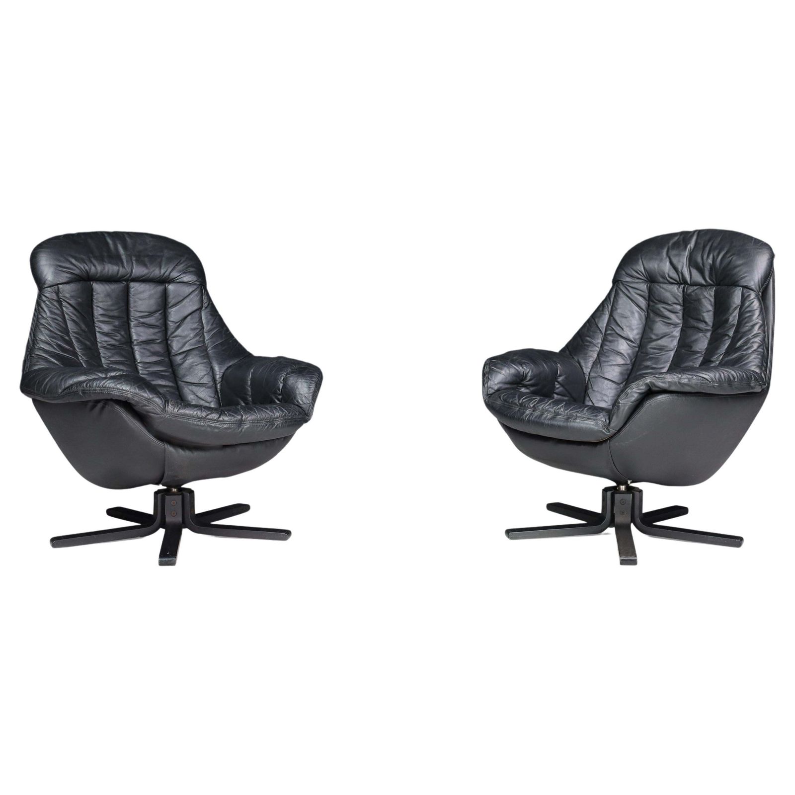 H.W. Klein For Bramin Leather Swivel Lounge Chairs, Denmark 1970s