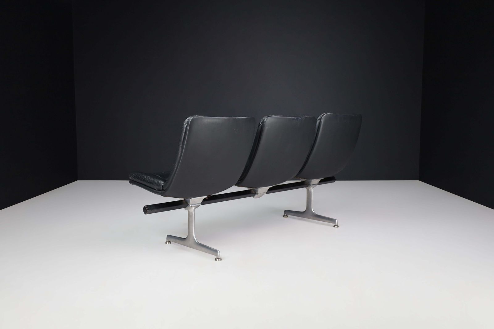 photo for sale Geoffrey Harcourt Leather Bench For Artifort, The Netherlands, 1960s