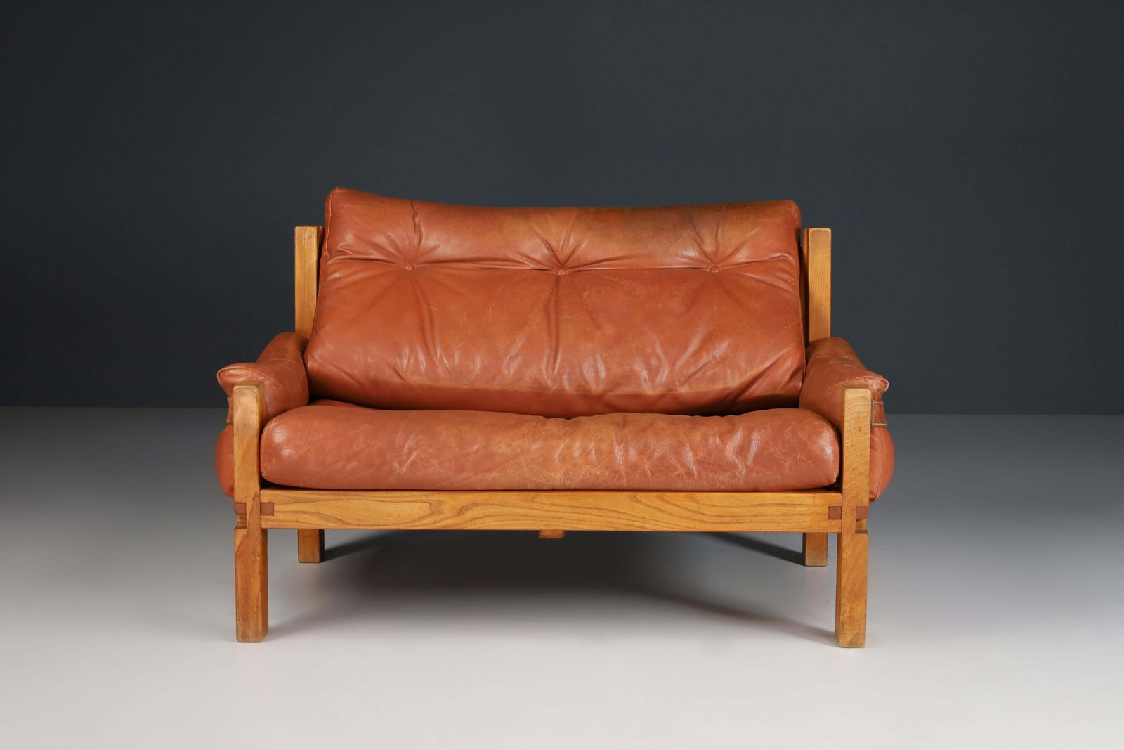 Pierre Chapo, S18y “Love Seat” Bench In Elm And Patinated Leather, France, 1970s photo 7455.0