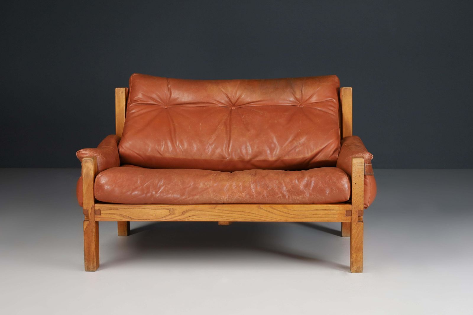 7455.0 Pierre Chapo, S18y “Love Seat” Bench In Elm And Patinated Leather, France, 1970s photo