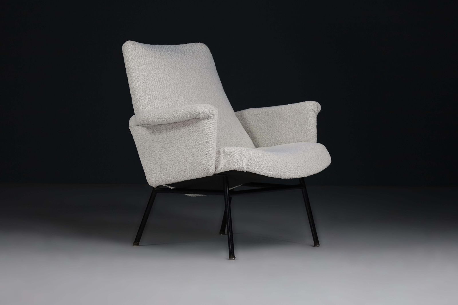 Mid 20th Sk660 Armchair By Pierre Guariche In New Bouclé Upholstery France, 1953 photo for sale