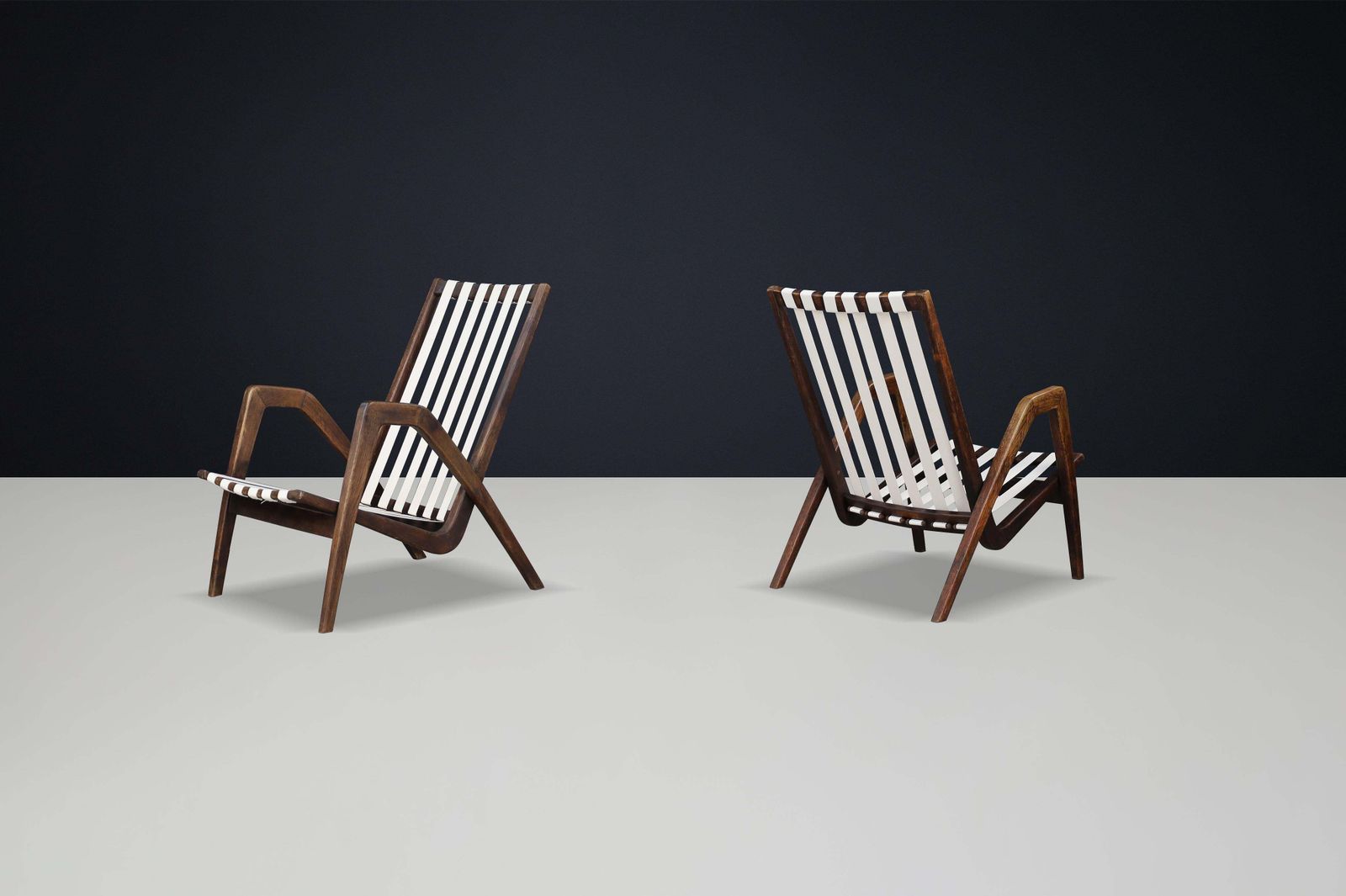 Rare Pair Of Jan Vaněk Sculptural Oak Lounge Chairs, 1940s Czech Modernism photo Furniture