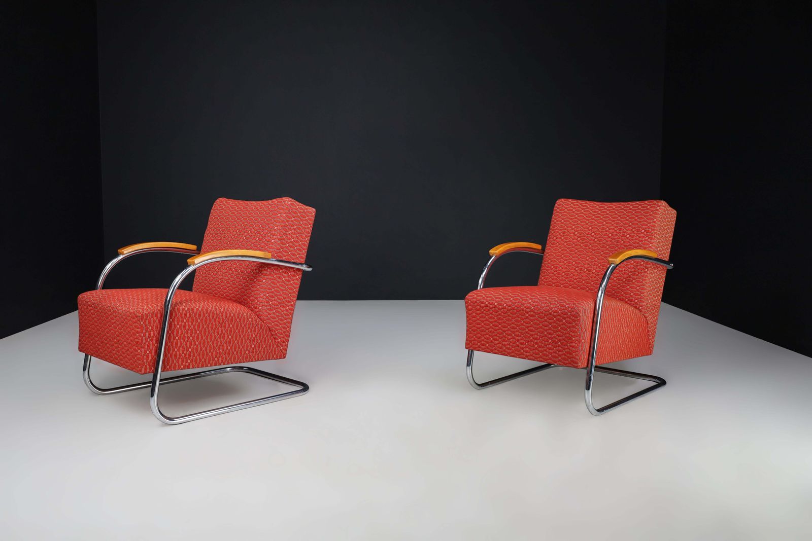 Mucke & Melder Bauhaus Original Upholstered Armchairs, Czech Republic 1930s photo Furniture