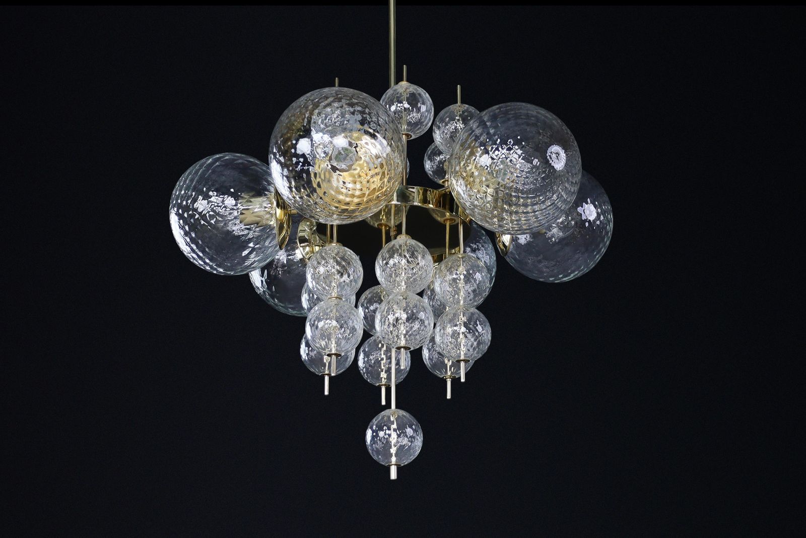 Mid Century Chandelier With Brass Fixture & Structured Glass Globes By Preciosa photo vintage