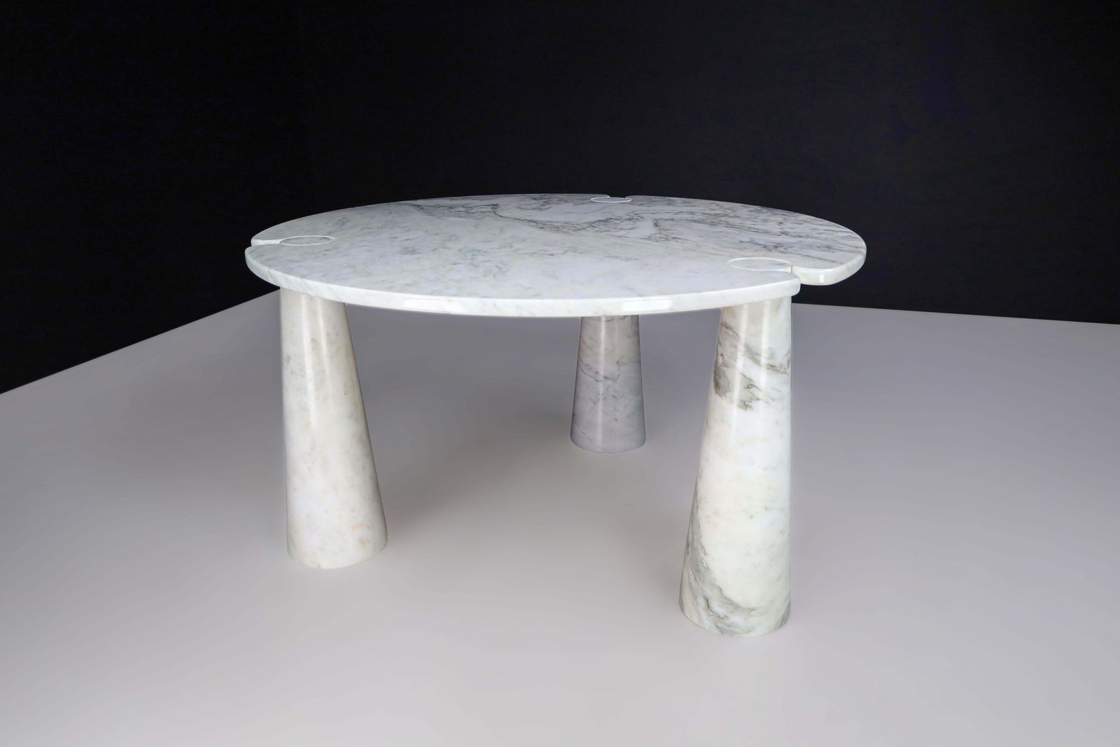 Angelo Mangiarotti For Skipper White Carrara Marble "Eros" Round Center Table photo Furniture