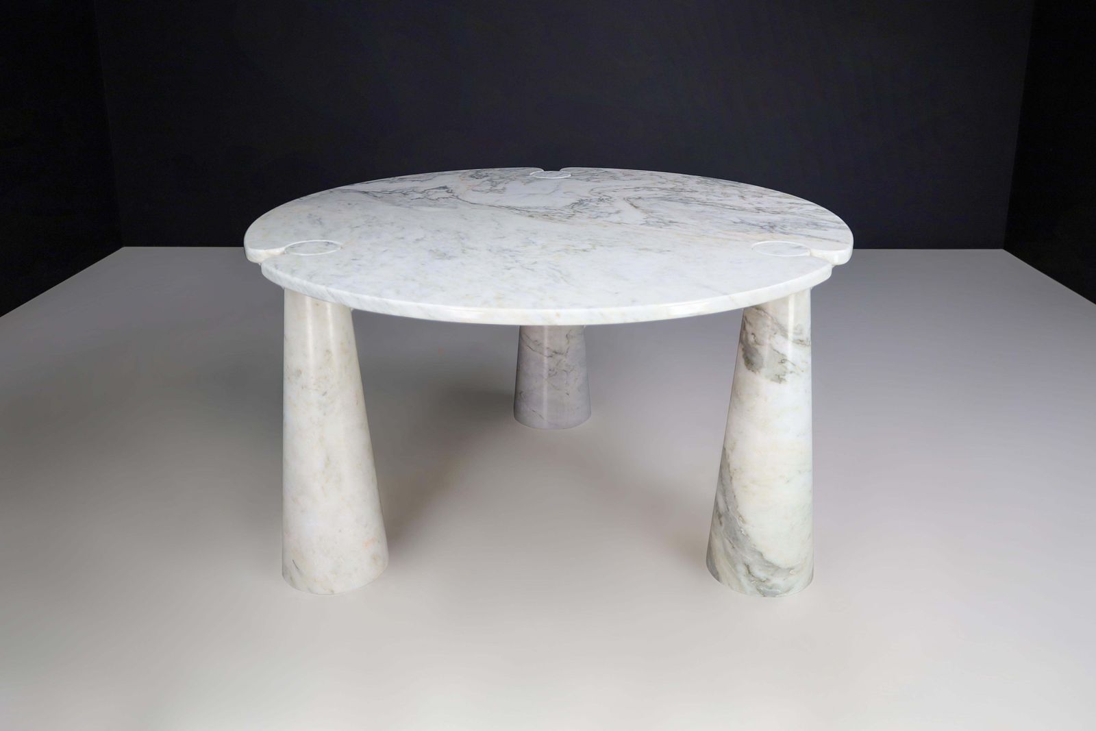 Angelo Mangiarotti For Skipper White Carrara Marble "Eros" Round Center Table photo buy