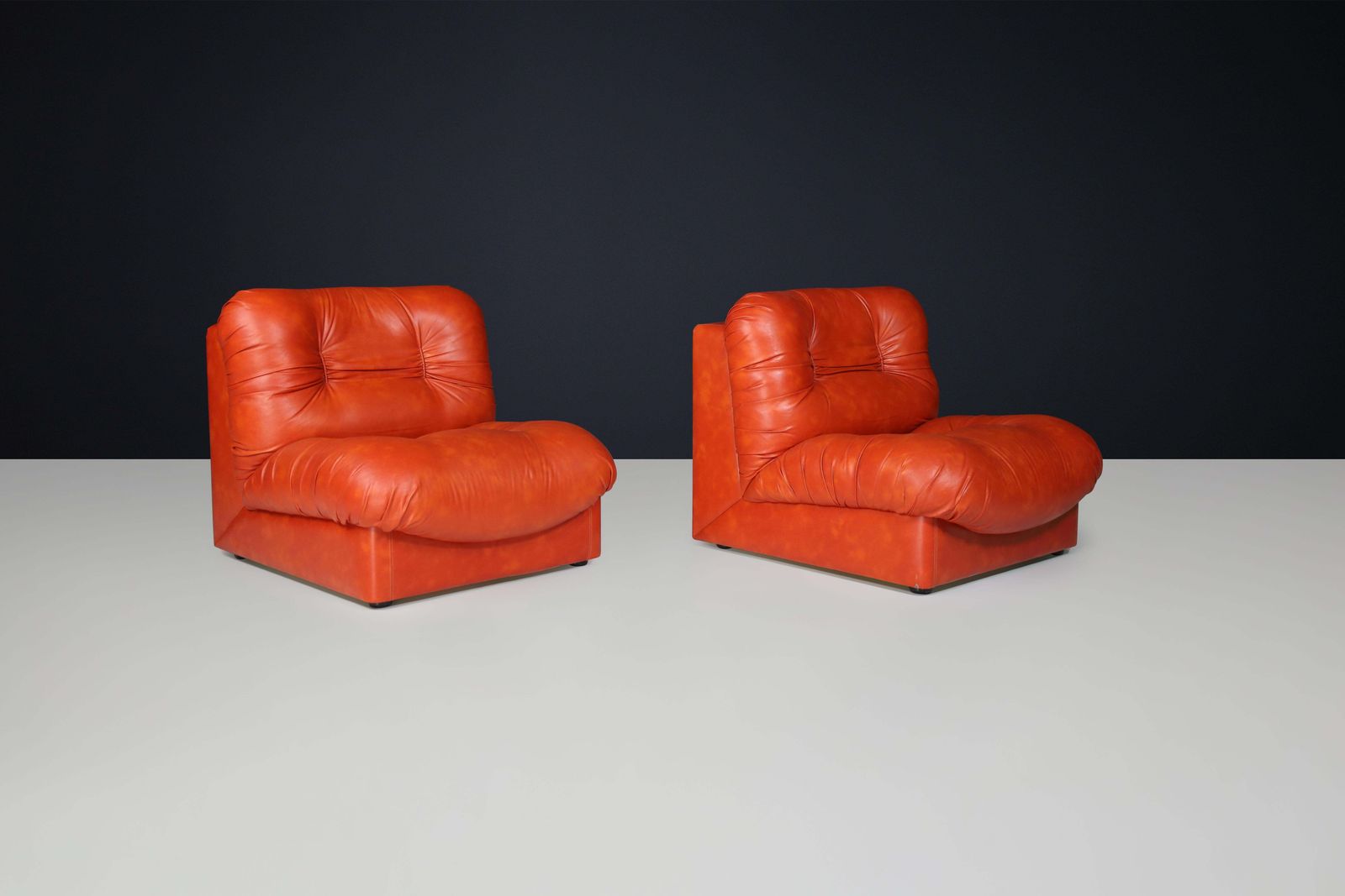 Set Of Four Italian Mid Century Modern Leather Lounge Chairs, 1970s photo Furniture