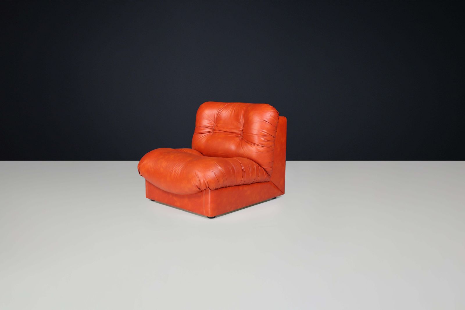 Set Of Four Italian Mid Century Modern Leather Lounge Chairs, 1970s photo buy