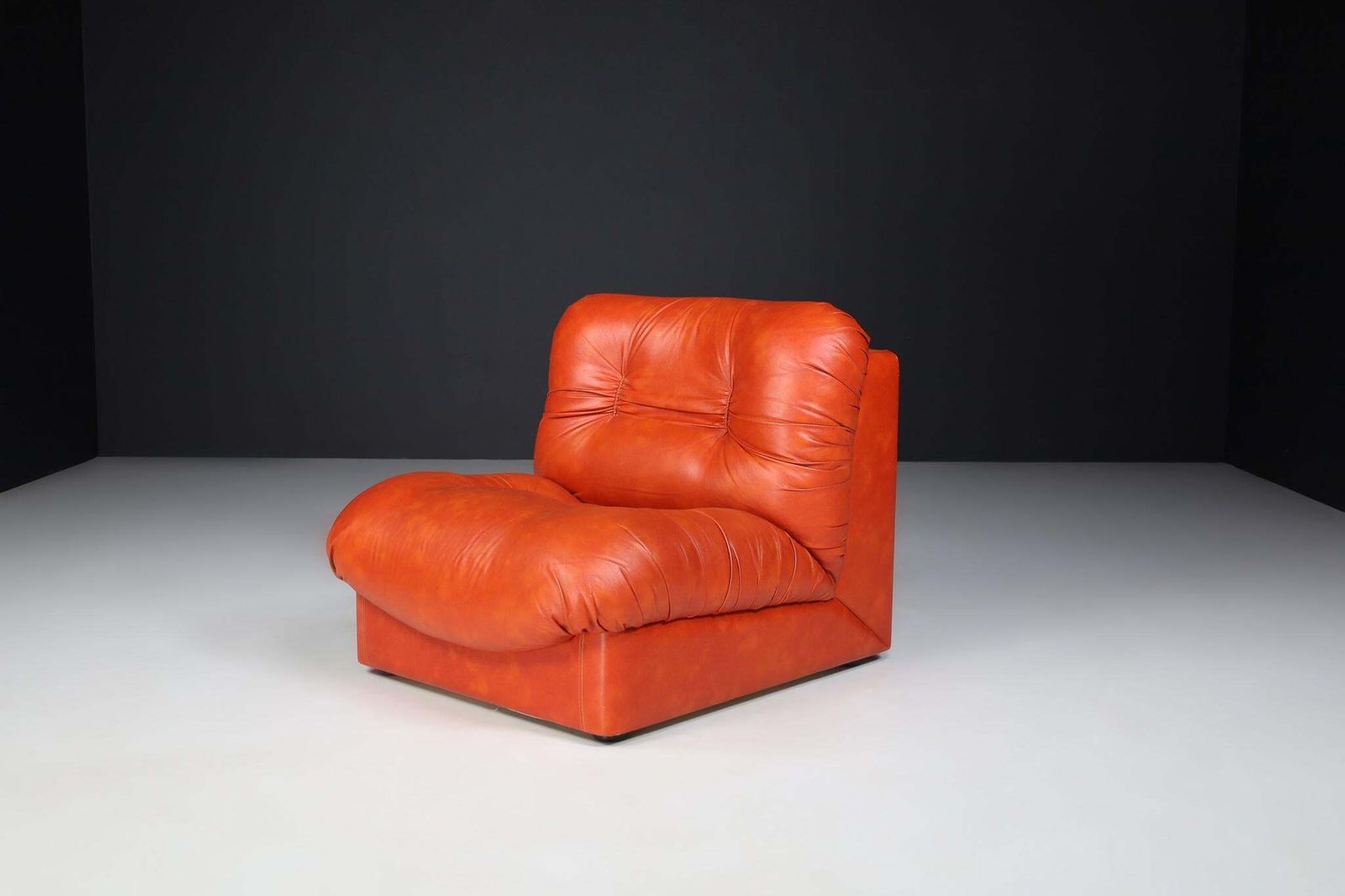 Set Of Four Red Leather Mid Century Lounge Chairs, Sofa , Italy 1970 photo 5833.0
