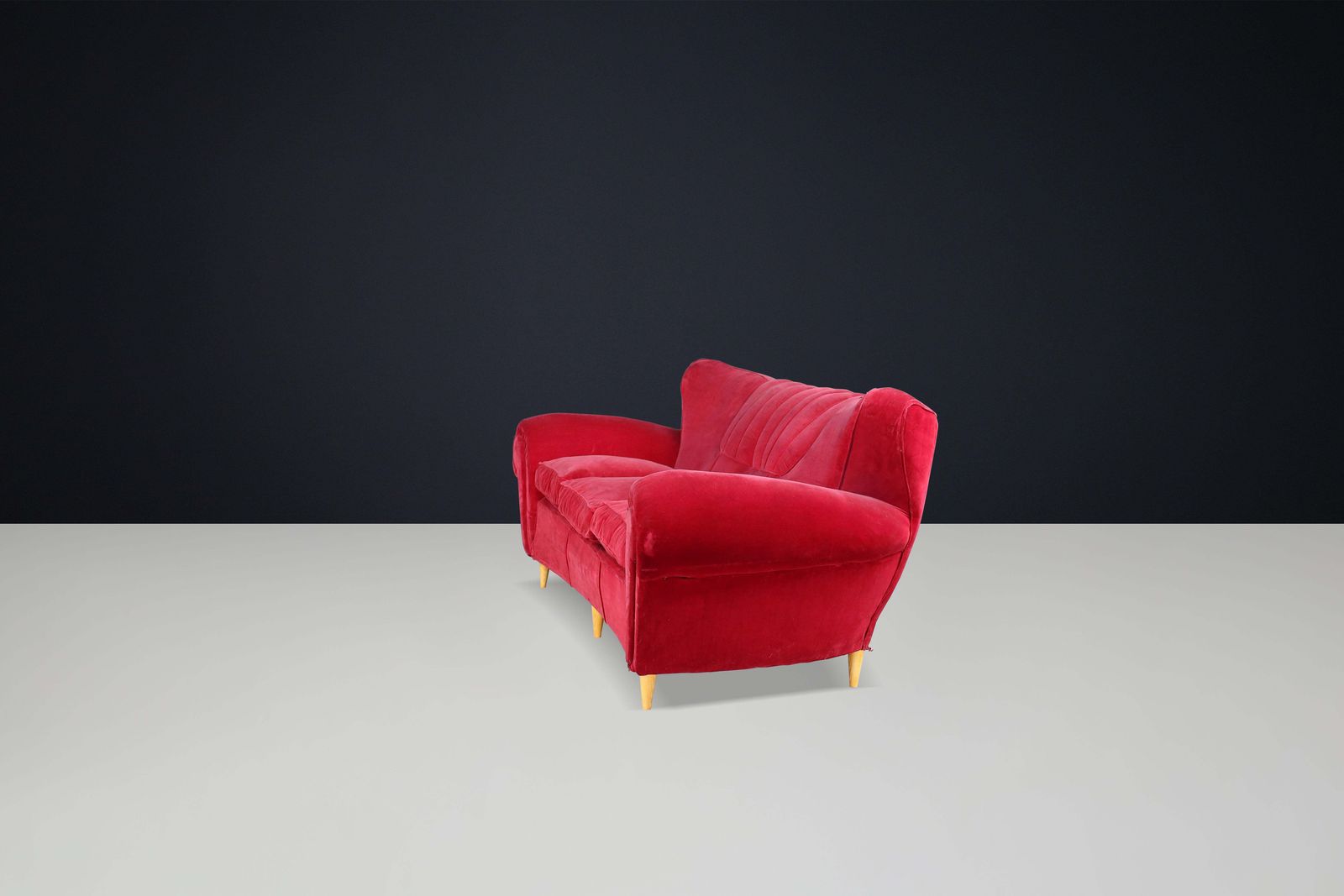 Guglielmo Ulrich Art Deco Sofa In Original Velvet Fabric, Italy 1930s photo vinterior