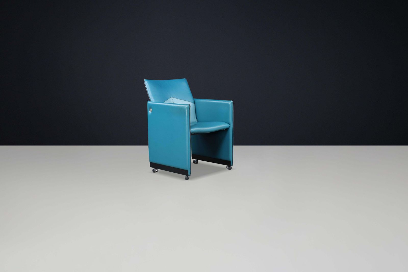 Postmodern Montana Armchairs By Geoffrey Harcourt For Artifort, 1980s – Set Of 4 photo vinterior