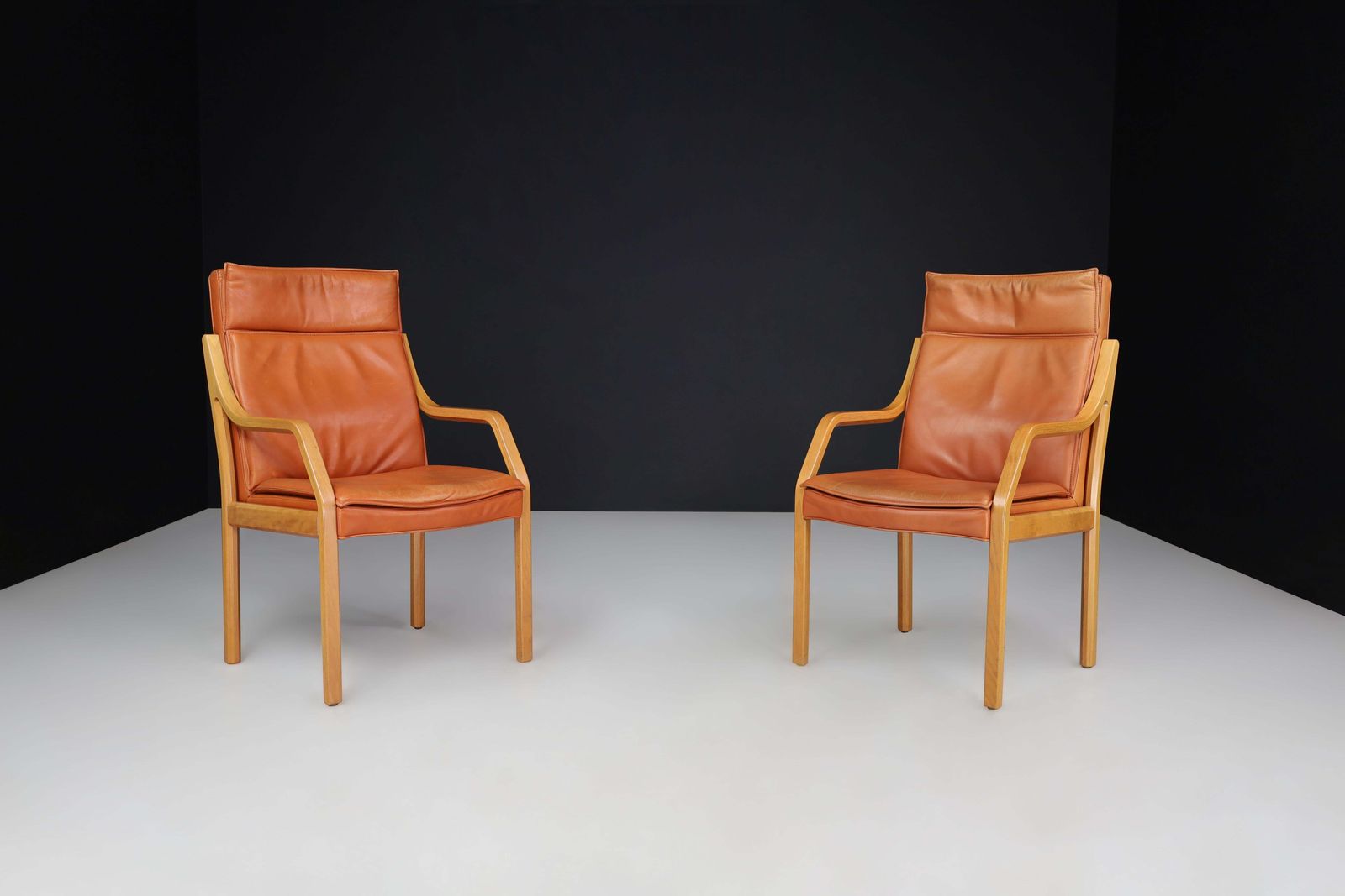 photo for sale Walter Knoll Set Of 16 Dining Room Chairs In Bentwood And Leather, Germany 1970s