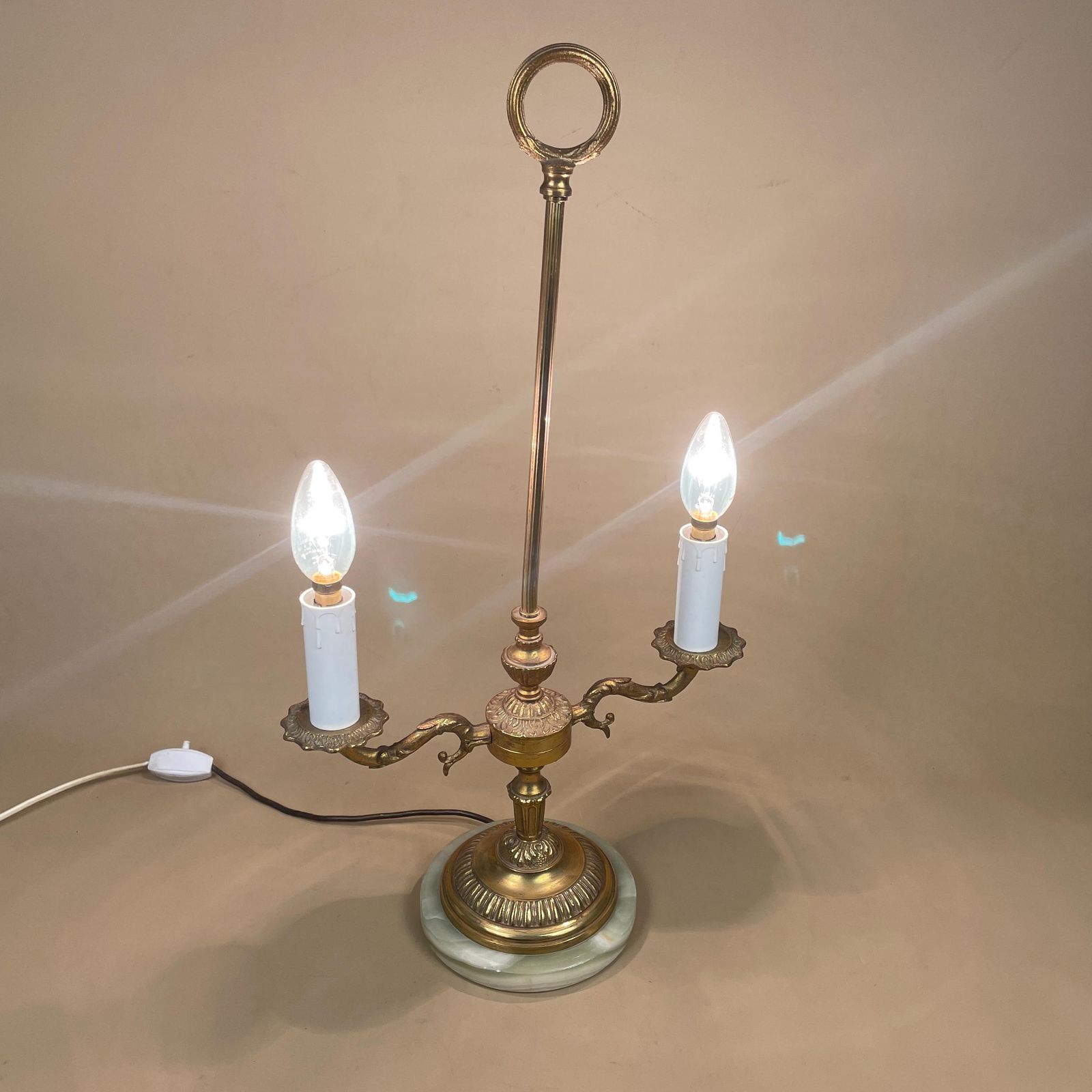 Antique Vintage Marble Stone Lamp Green Light Table Bedside Desk Lamp Natural Patterns Ornate Round Base Onyx Brass Metal Gold 2 Arms photo 145.0