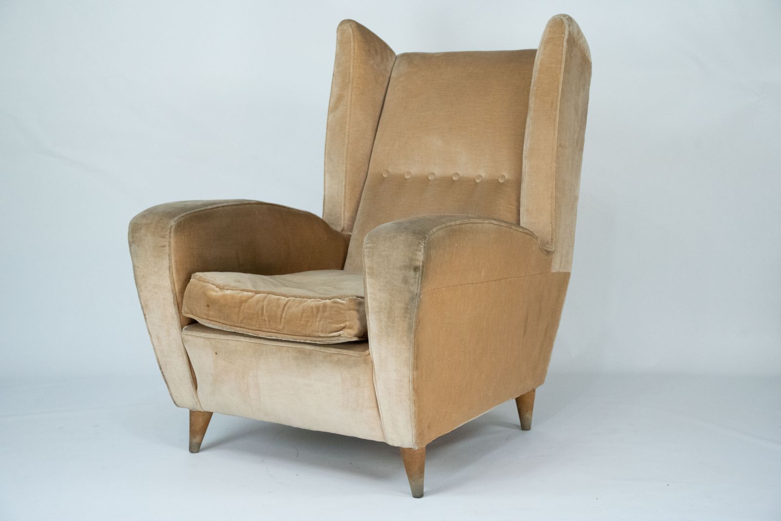 Mid Century Attributed Melchiorre Bega Single Armchair In Velvet. Italy 1950s photo vinterior