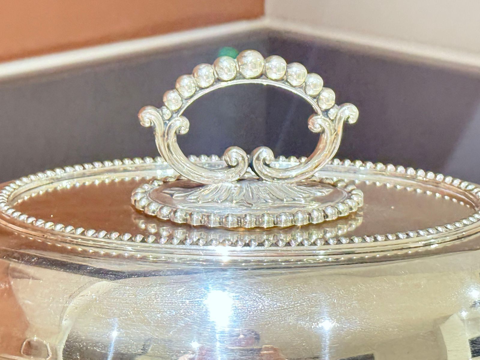 Silver Plated Lidded Serving Dish On Stand, Antique English Neoclassical Luxury photo for sale