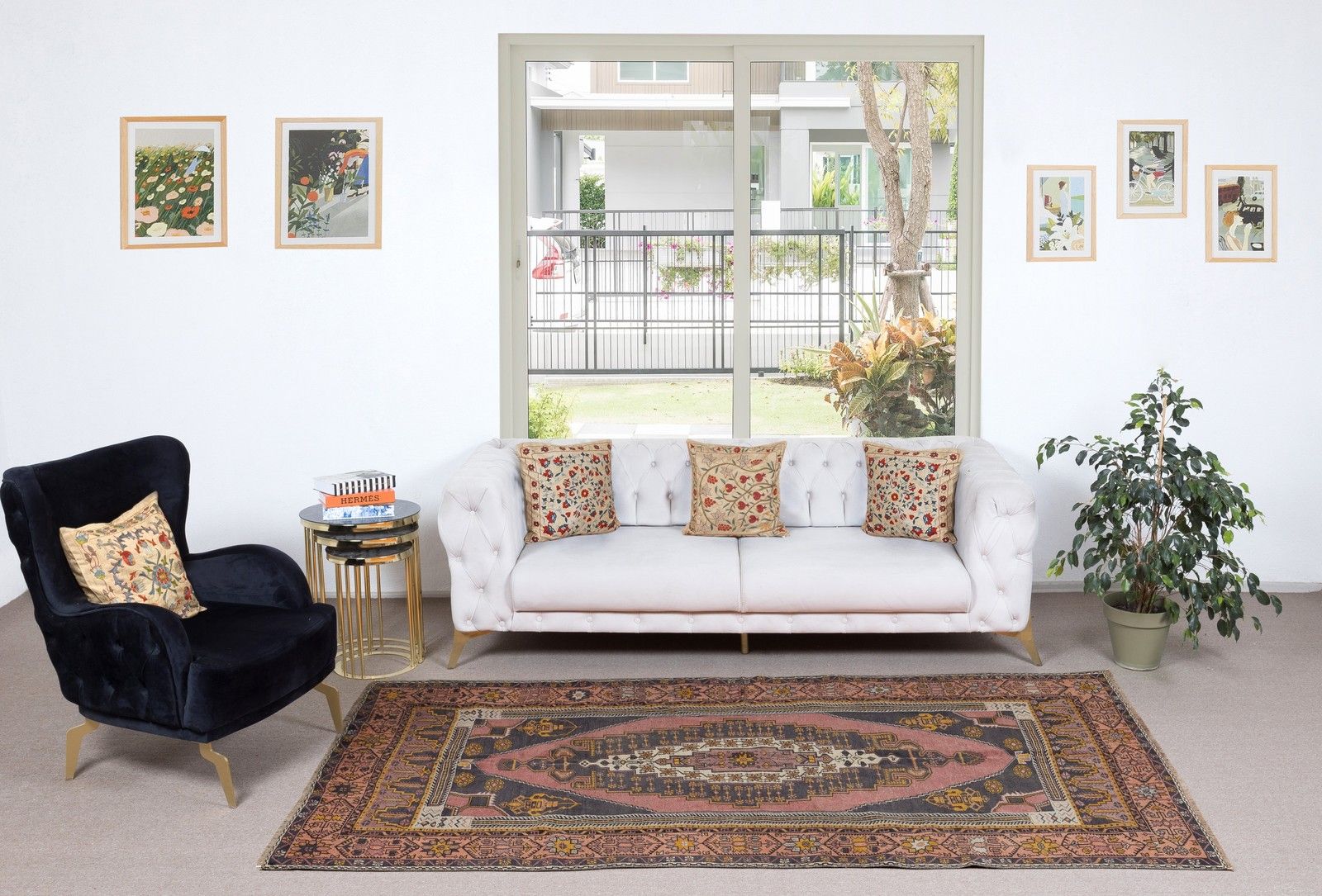 5x9.5 Ft One Of A Kind Vintage Oriental Rug With Tribal Motifs. 100% Wool photo furniture