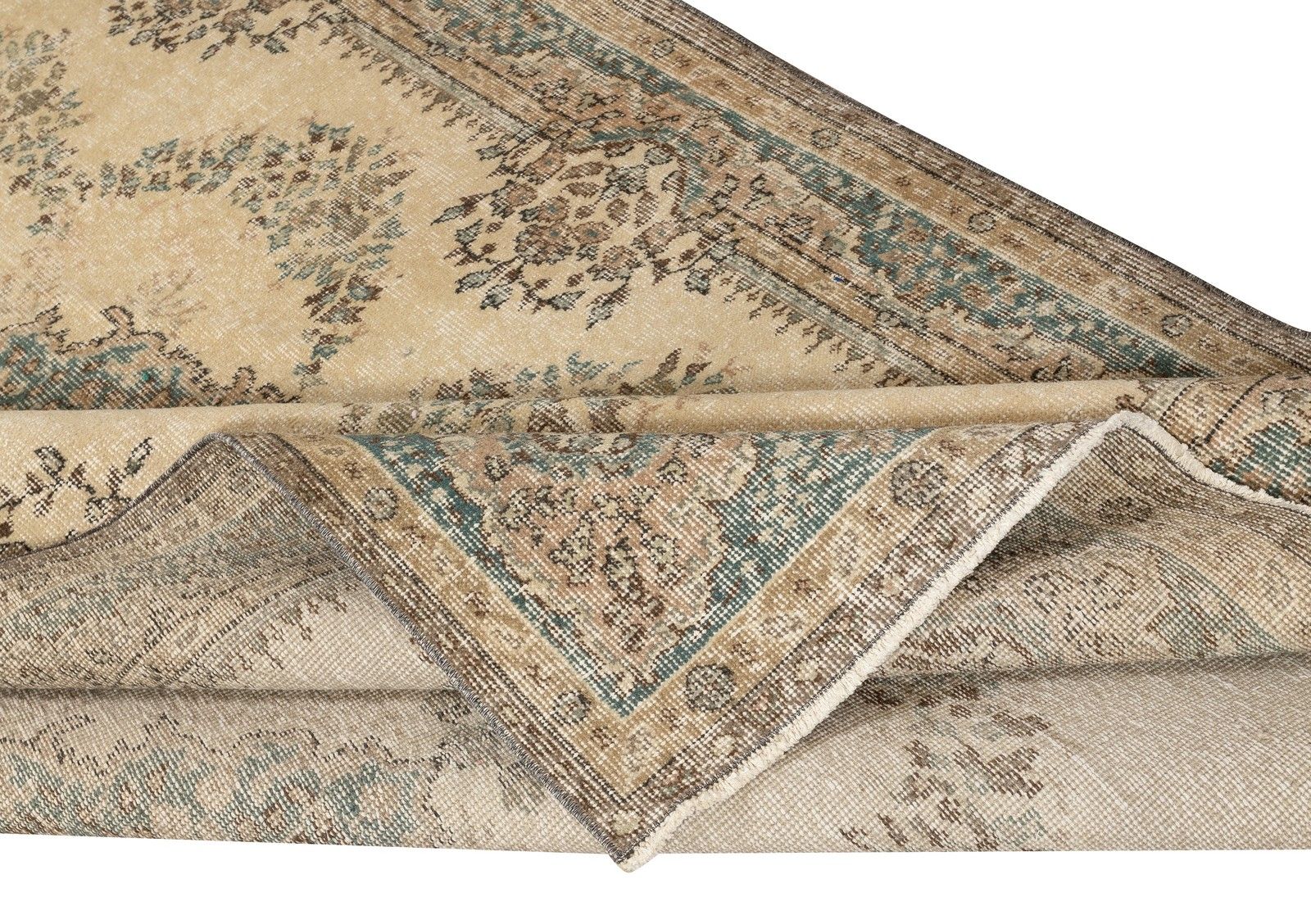 5.5x9 Ft Vintage Handmade Turkish Area Rug For Farmhouse And Boho Interiors photo for sale