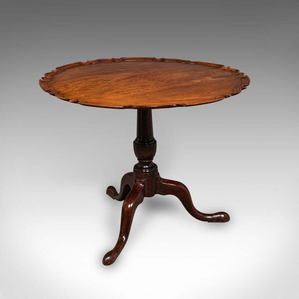Antique 4 Seat Occasional Table English Walnut Tilt Top Pie Crust Georgian