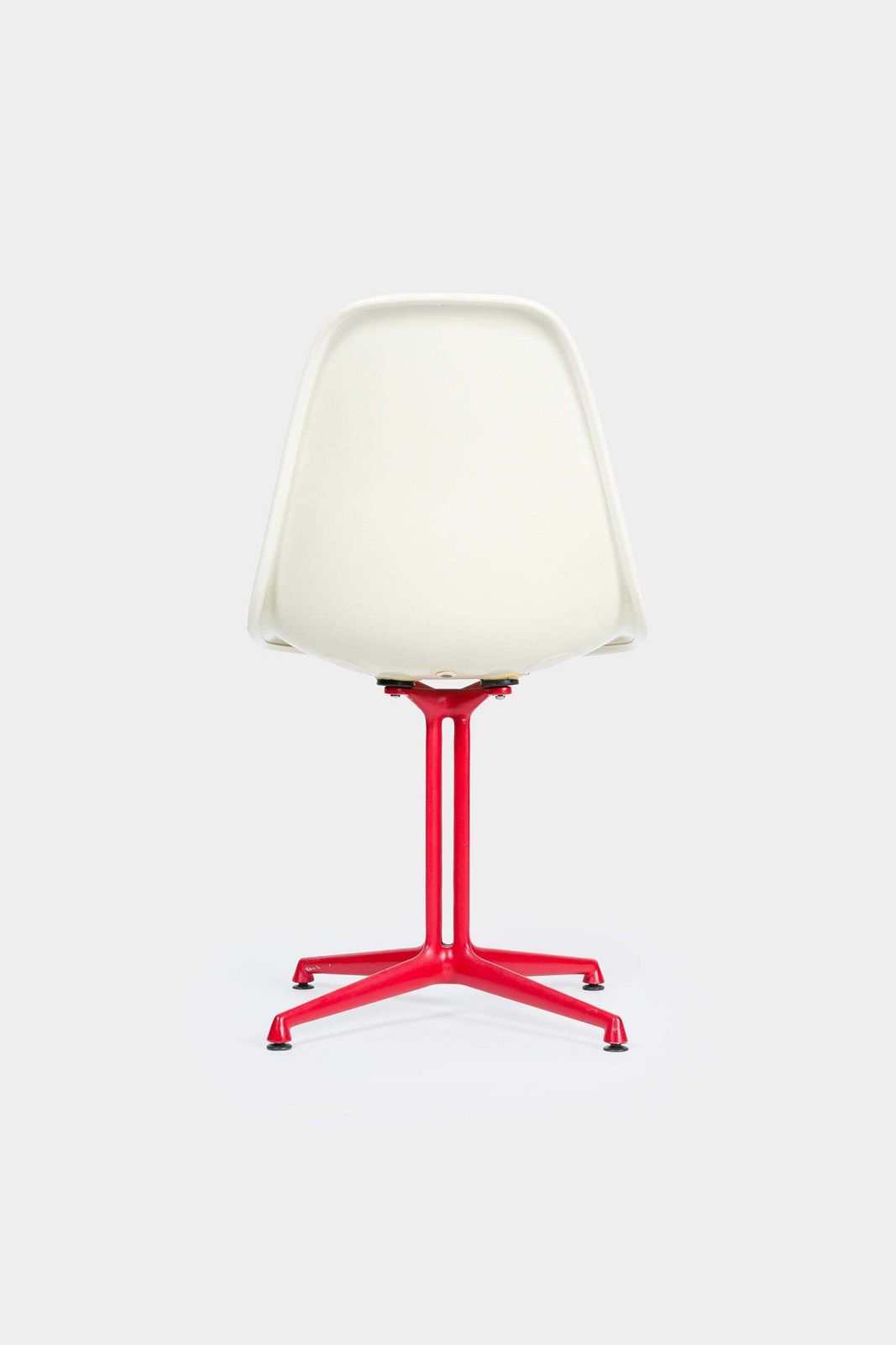 Charles & Ray Eames, Herman Miller, Blue La Fonda Chair, New York, 60s photo vinterior