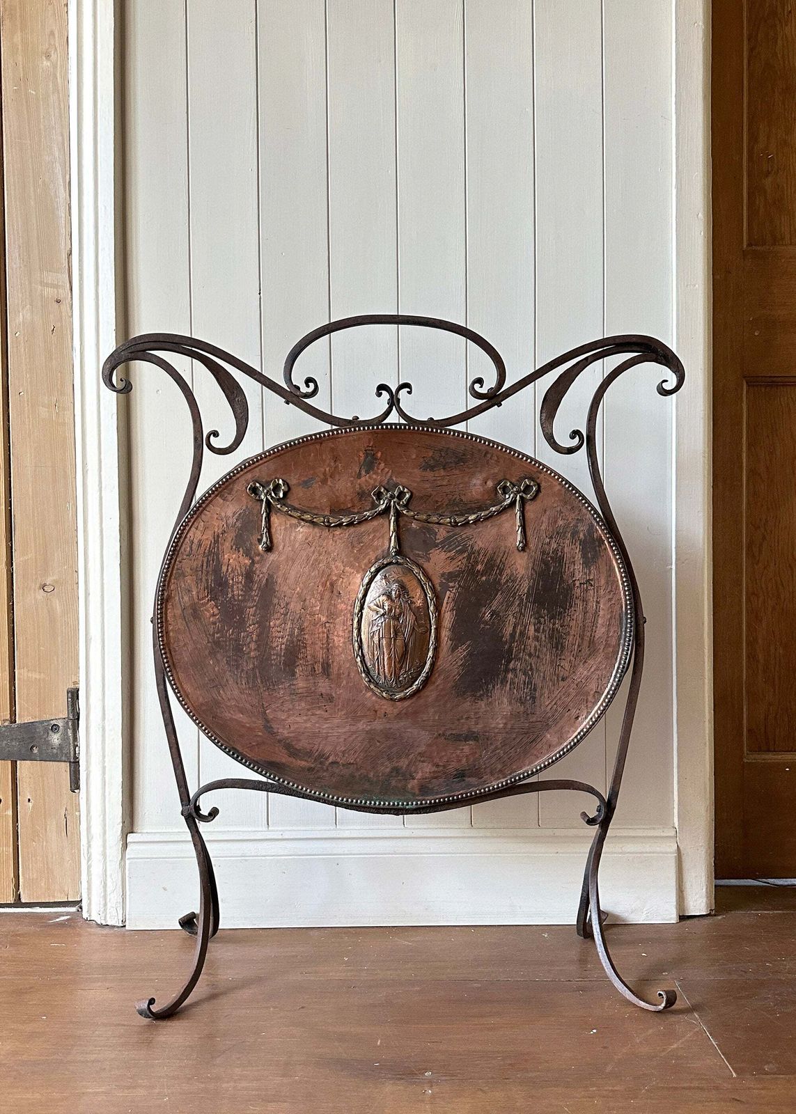 photo furniture Neoclassical Fire Screen, 1800s