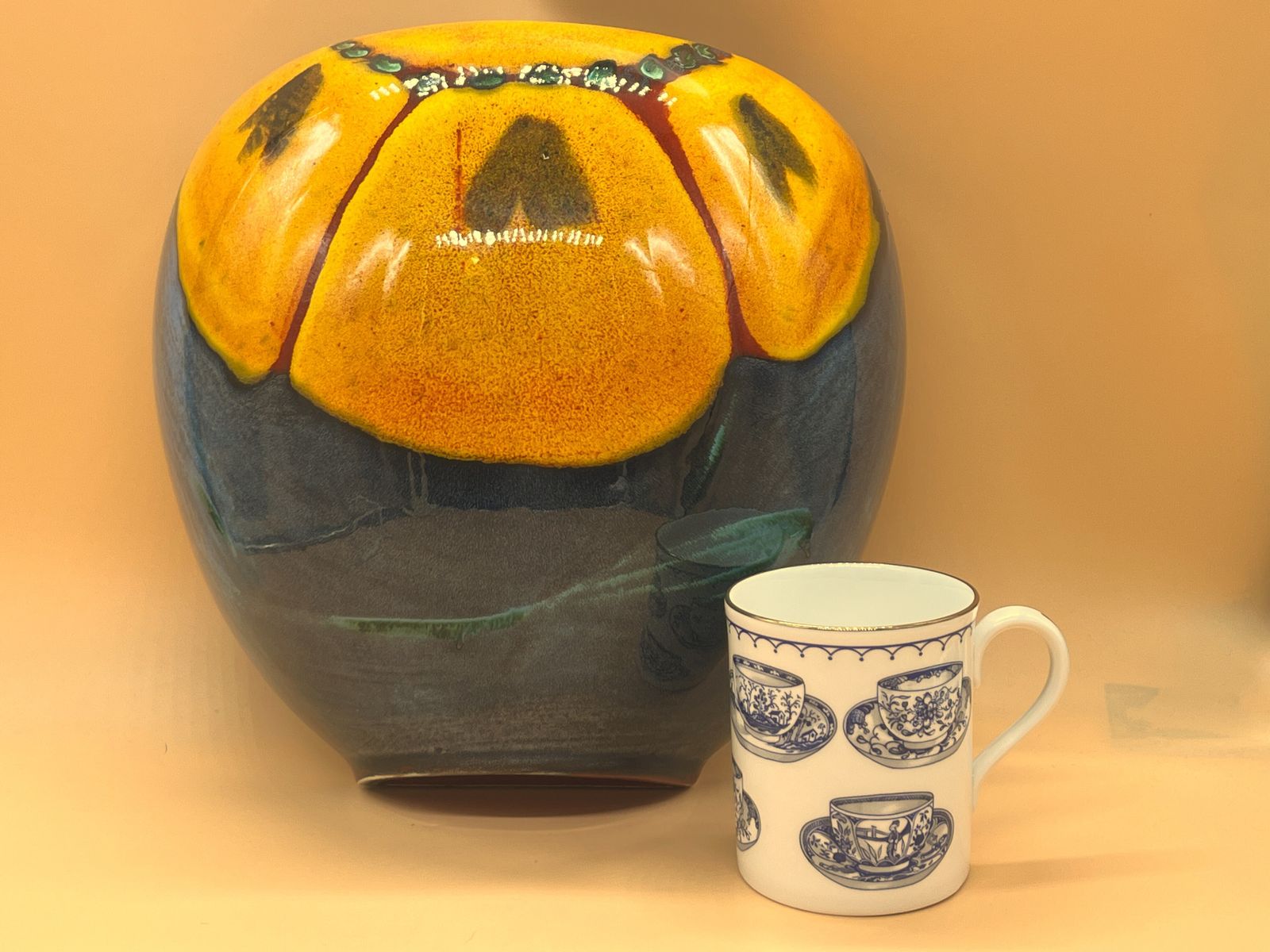 Poole Pottery Wild Poppy Anita Harris Living Glaze Wall Pocket / Vase. C1990.