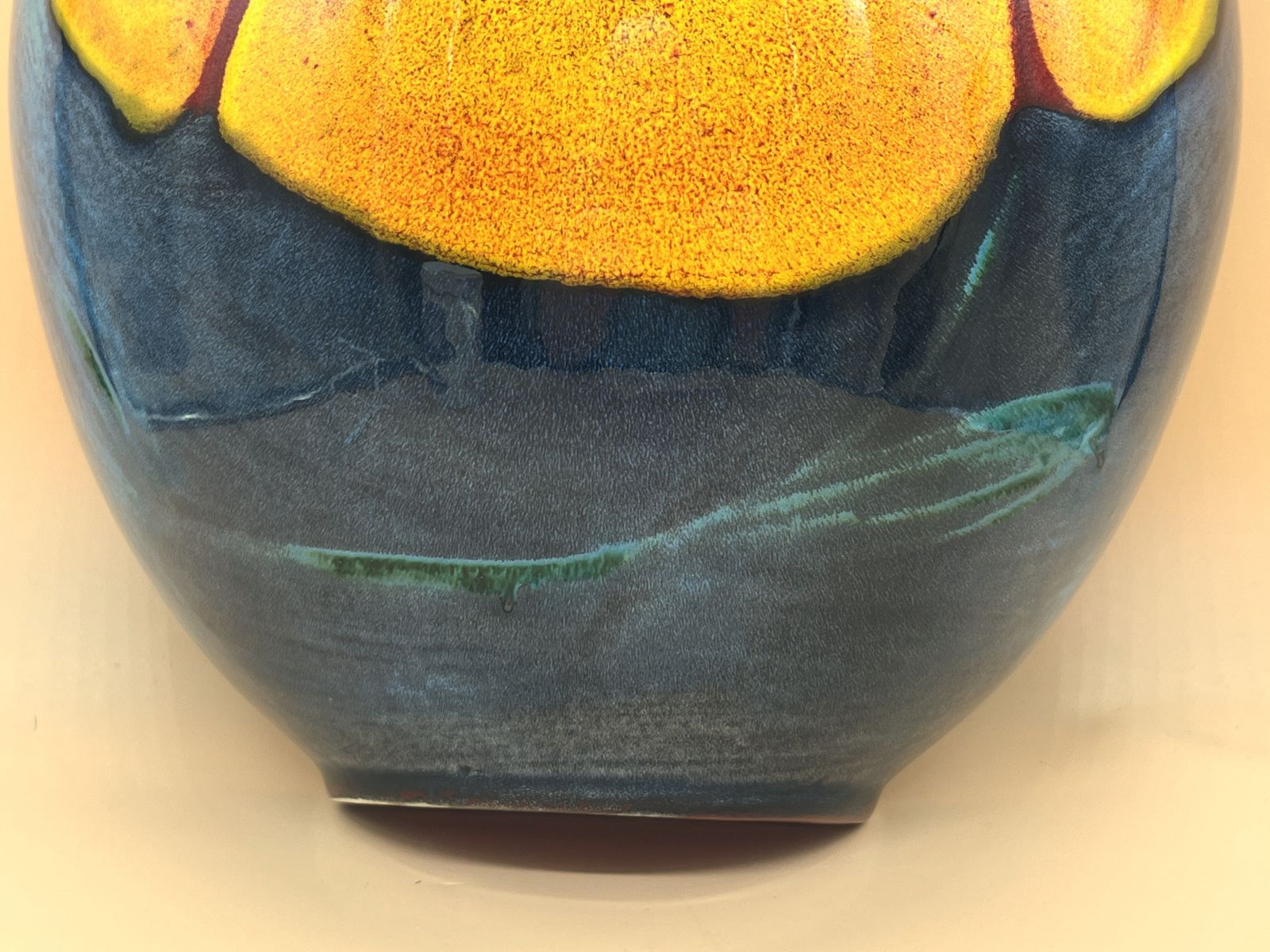 Poole Pottery Wild Poppy Anita Harris Living Glaze Wall Pocket / Vase. C1990. photo vinterior