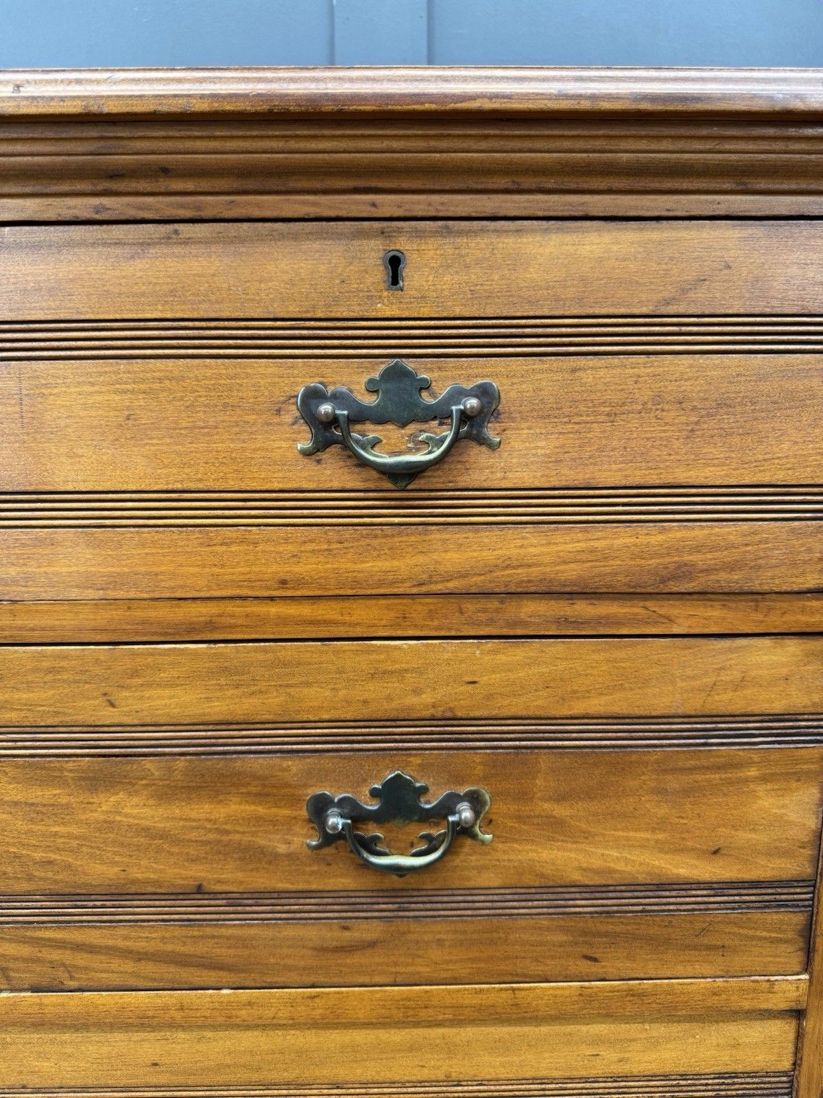 photo furniture Edwardian Walnut Chest Of Drawers | Antique Bedroom Storage