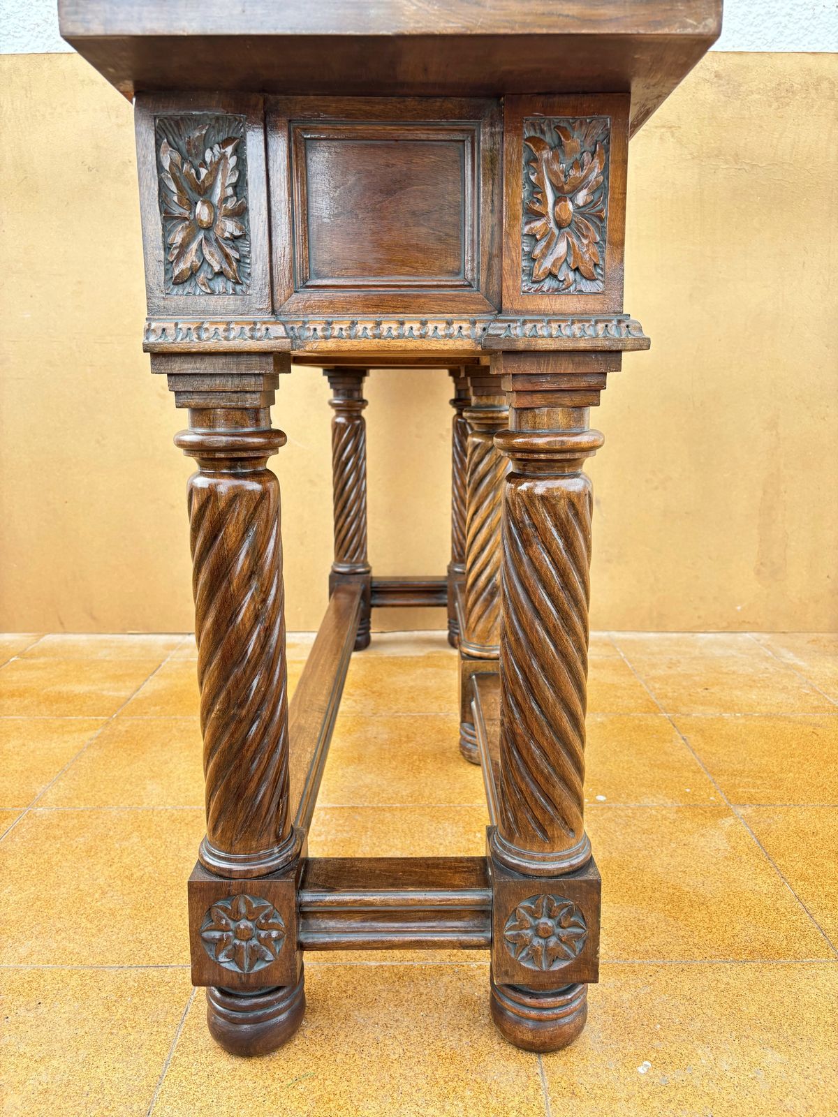 Spanish Neo Renaissance Carved Walnut Console Table, 19th Century photo vinterior