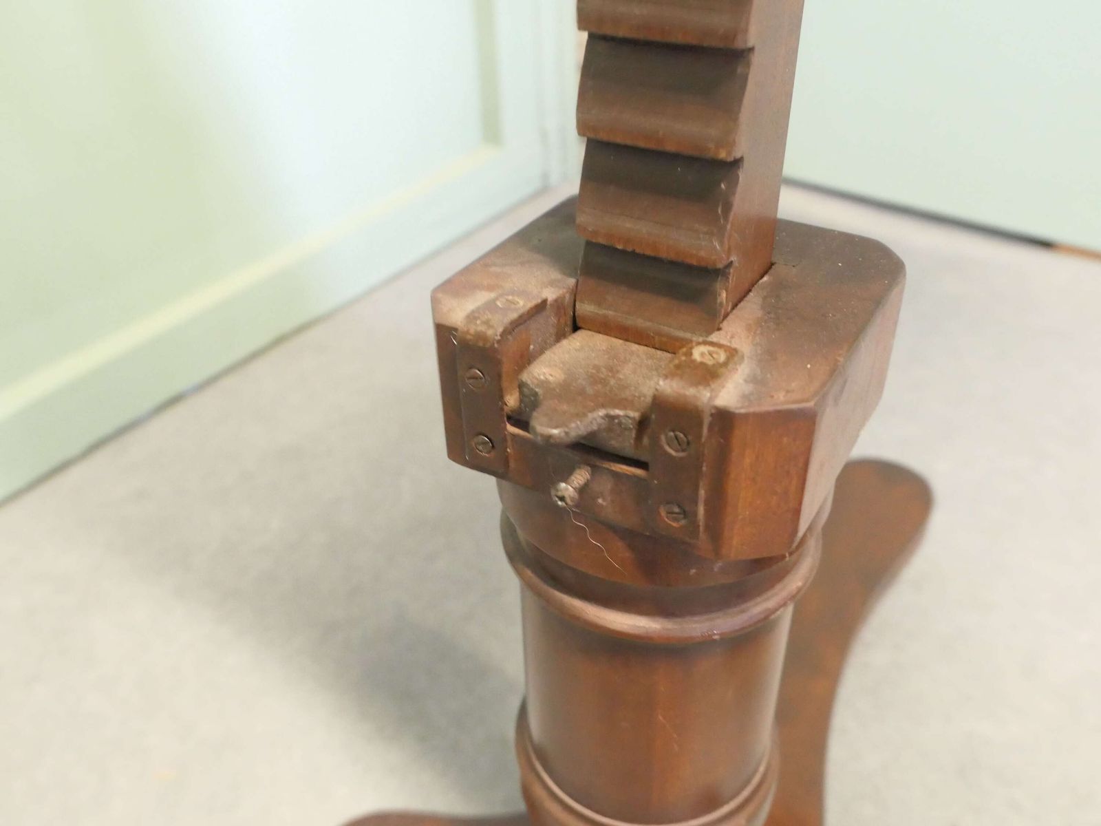 Victorian Mahogany, Reading Stand Over Bed Table photo Furniture