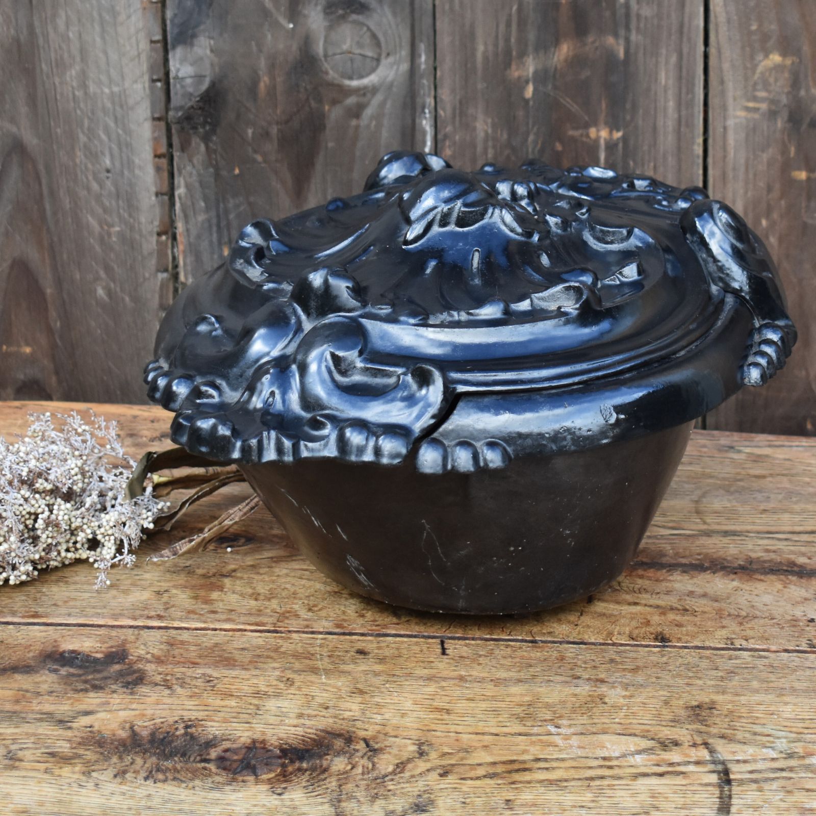 Antique 19th Century French Cast Iron Japanned Helmet Coal Scuttle Fireside Bin photo furniture