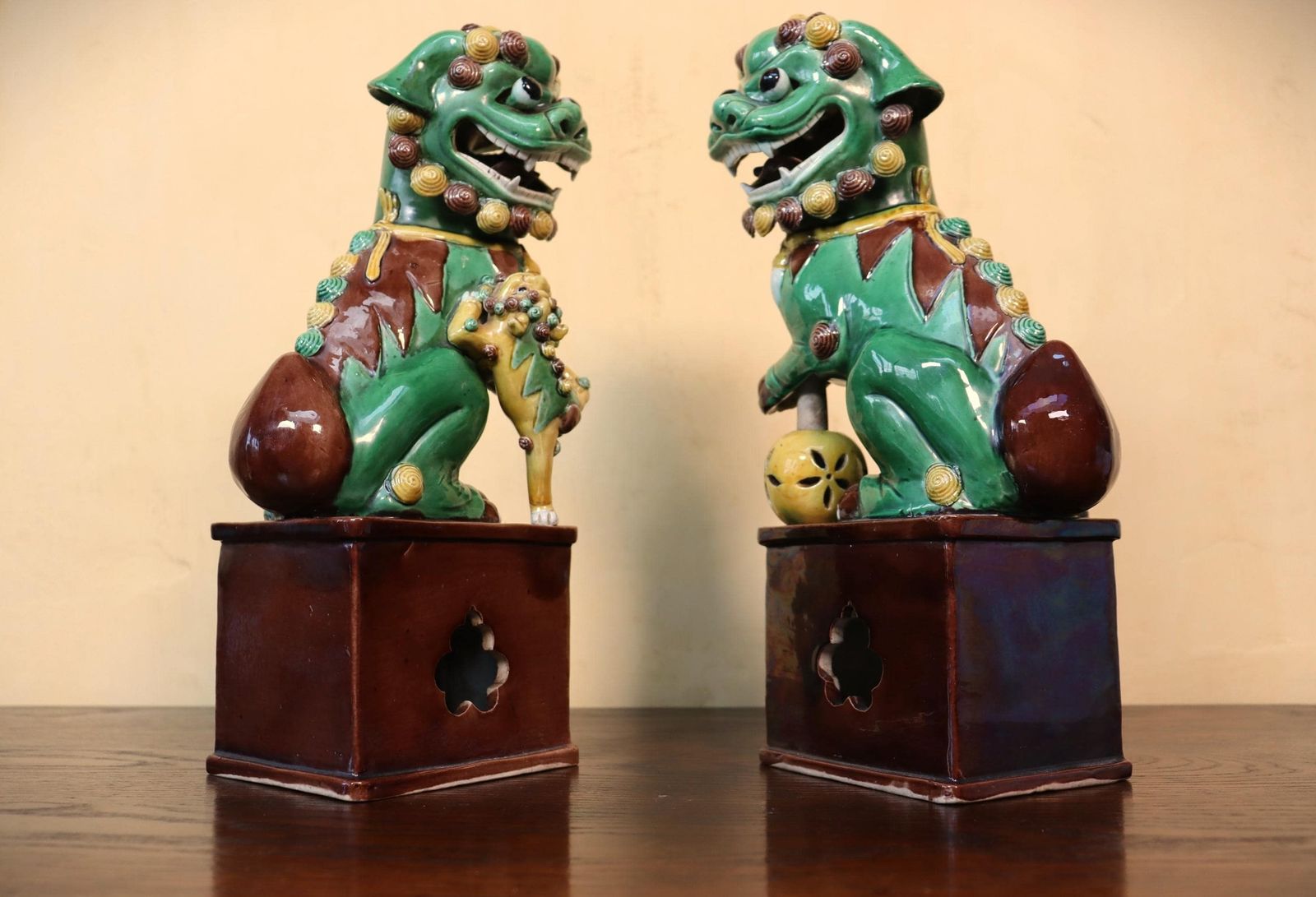 Antique Sancai Foo Dogs, 19th Century Buddhist Lions Pair (St.267) photo 735.0