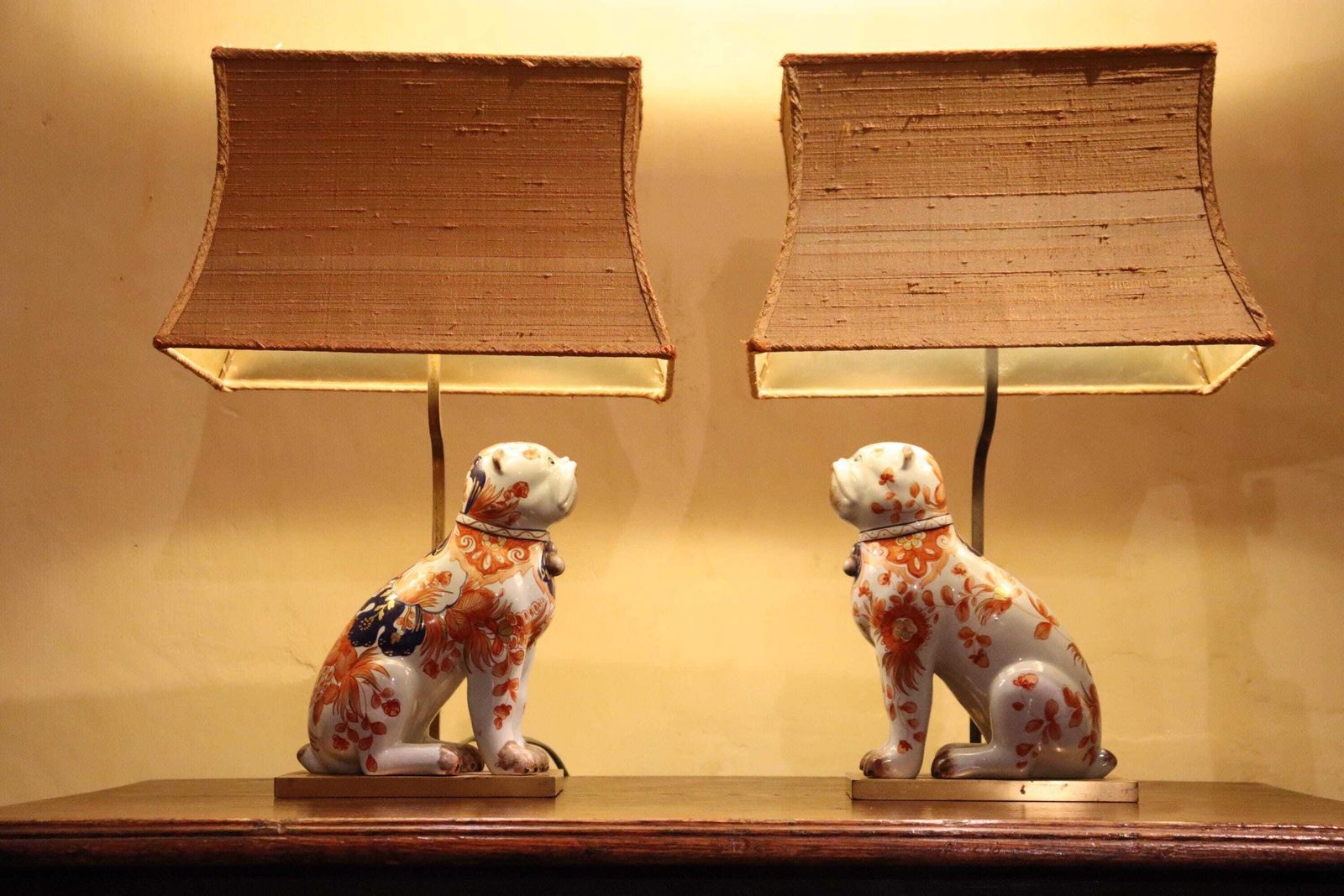 Vintage Pair Of Hand Painted Porcelain Table Lamps: Imary Style Bulldogs, 1970s Pair (St.272) photo furniture