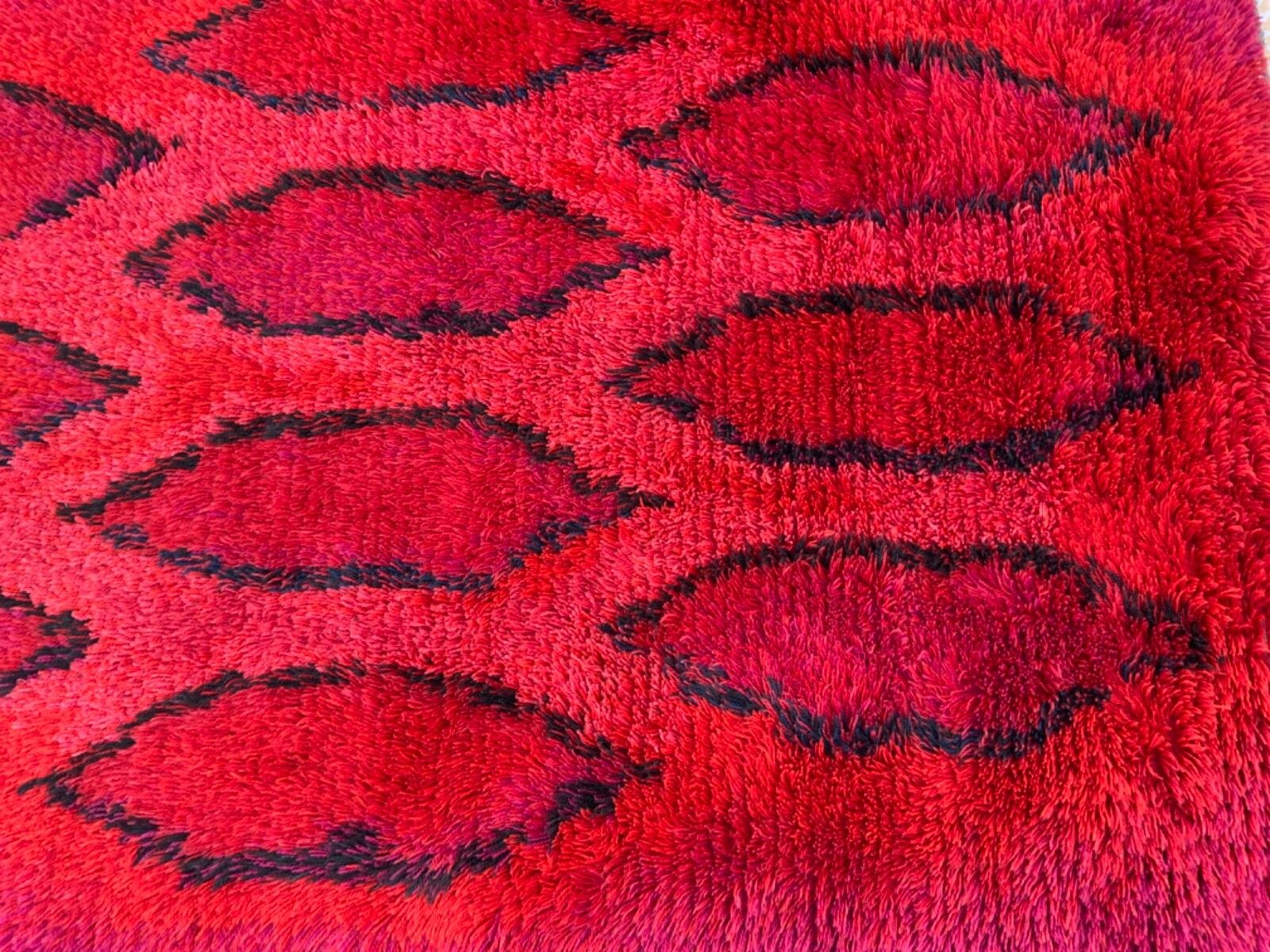 photo buy Vintage Red Wool Rya Rug Woven Handmade Vintage Scandinavian Design 1970s