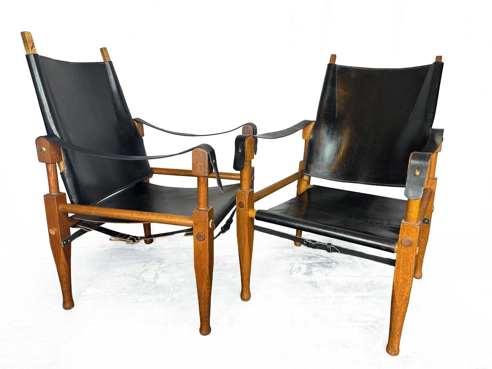 Wilhelm Kienzle (1886 1958) Set Of Two Colonial Armchair Mod. 28 Wohnbedarf, Switzerland, Campaign Chairs photo furniture