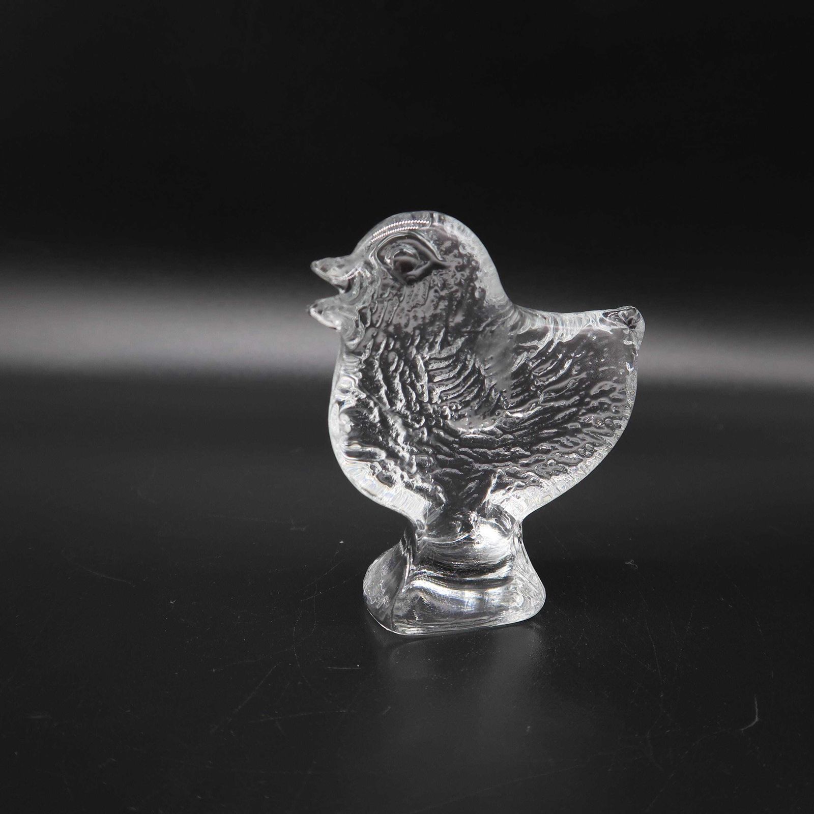 Kosta Boda Glass Chicken Figurine – Bertil Vallien Swedish Art Glass photo furniture