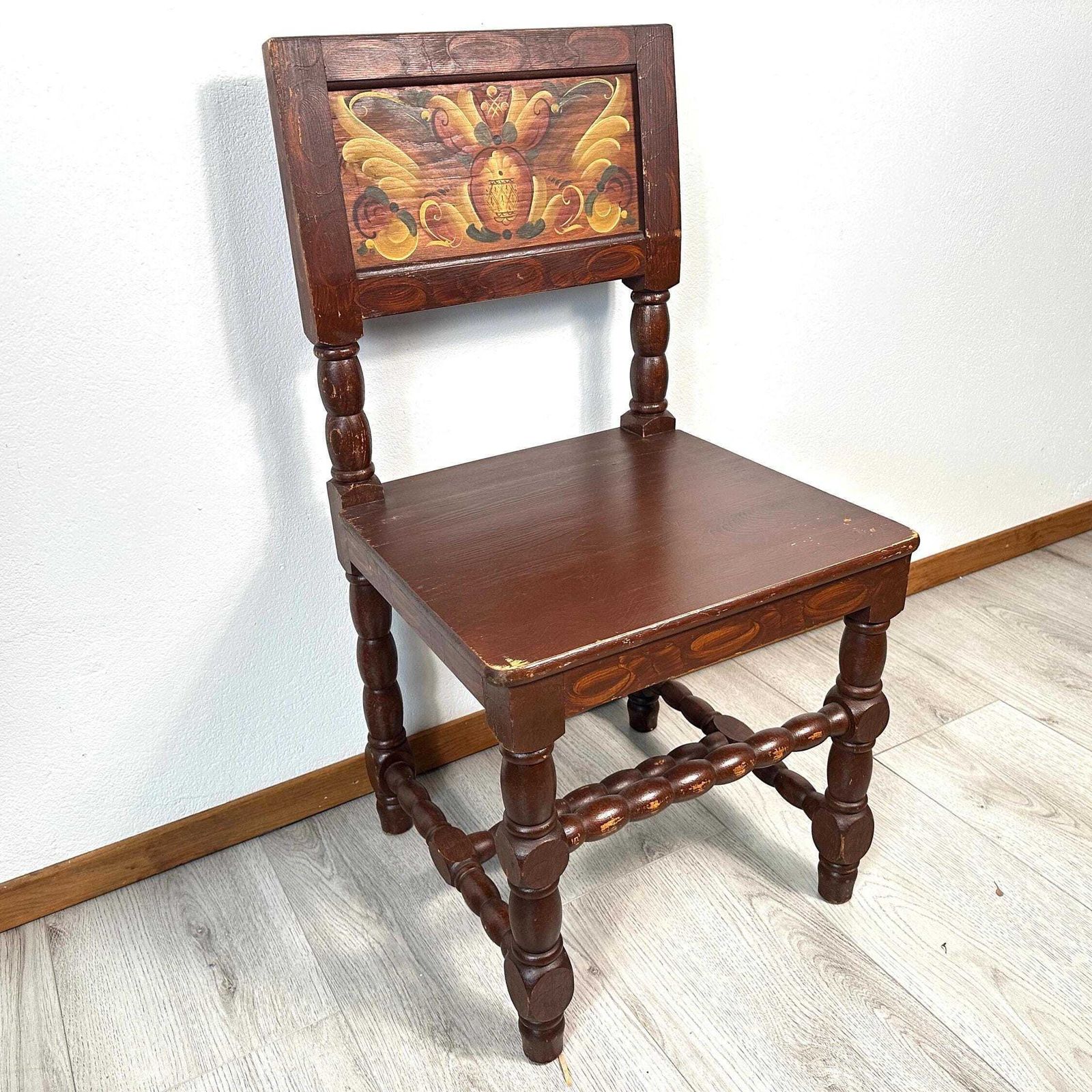 Antique Swedish Dining Chairs – Hand Painted Folk Art Chairs, Early 20th Century photo vinterior