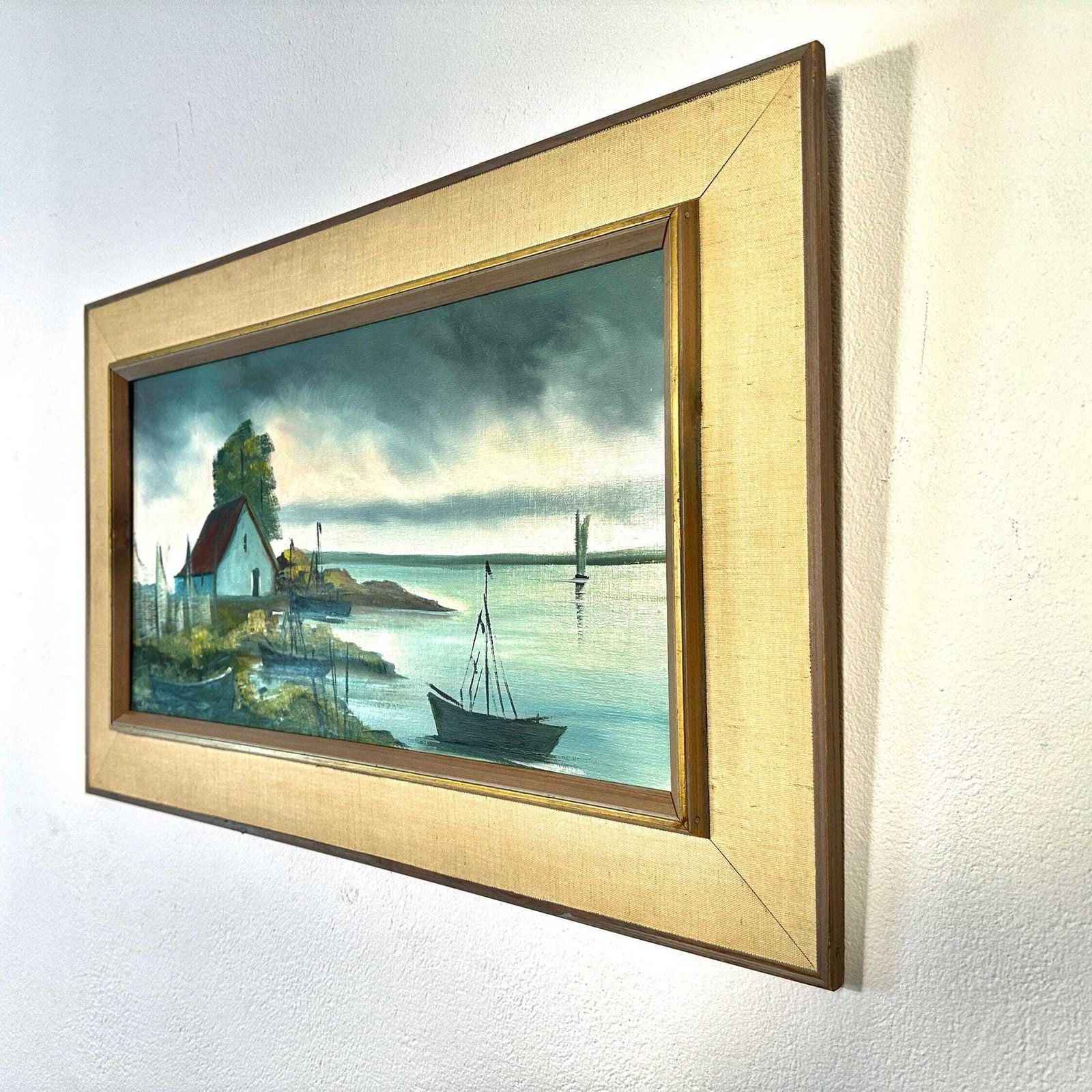 Vintage Scandinavian Oil Painting By Hartvig Jarlhov – Coastal Landscape With Boats – Mid Century Framed Art photo vinterior