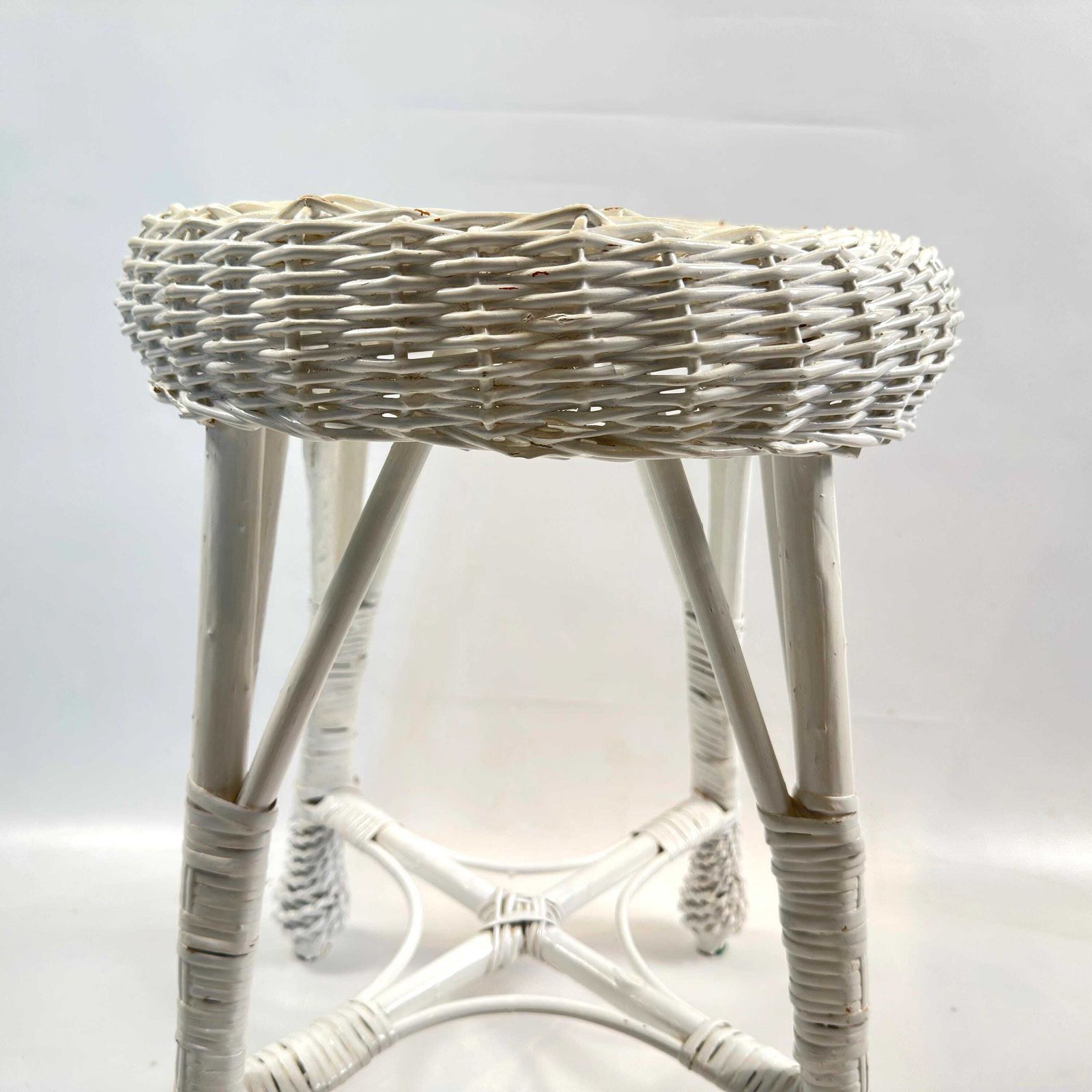 Vintage White Rattan Stool – 1970s Boho Wicker Plant Stand Or Seat, 50 Cm photo buy