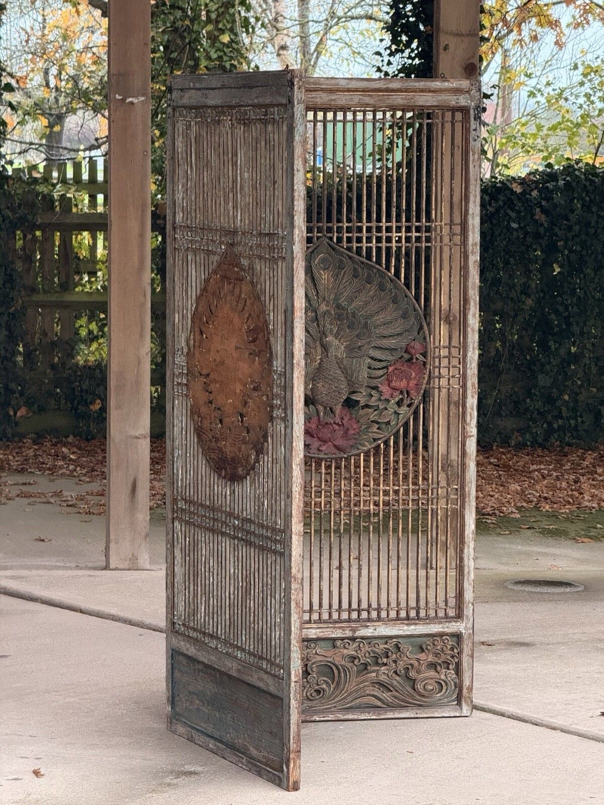 photo furniture Antique Two Panel Lattice Screen With Carved Peacocks, Floral & Gilt Detail