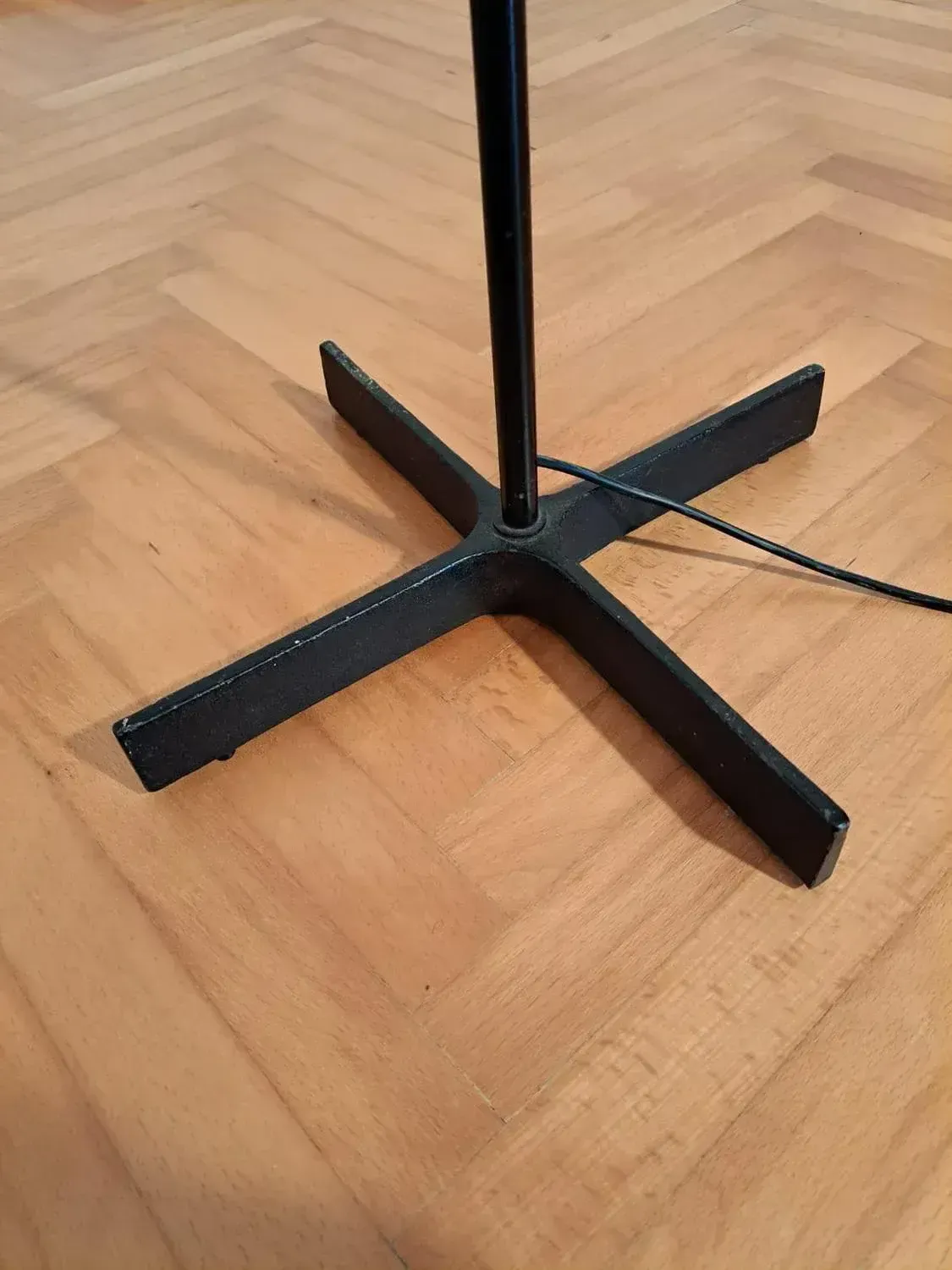 Vintage Metal Floor Lamp, 1960s photo vinterior