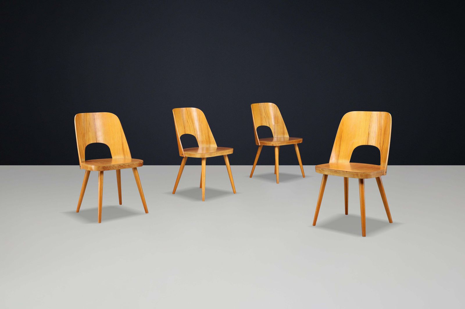 Set Of 4 Dining Chairs By Oswald Haerdtl For Thonet / Ton, 1950s Czechoslovakia photo furniture