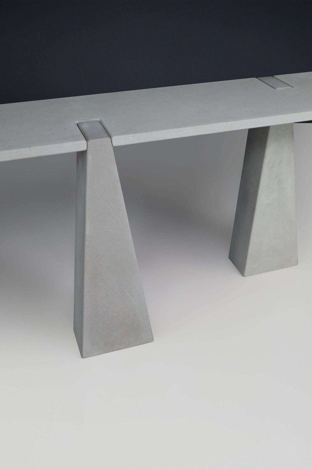photo vinterior Pietra Serena' Inca'  Console By Angelo Mangiarotti For Skipper, Italy, 1978
