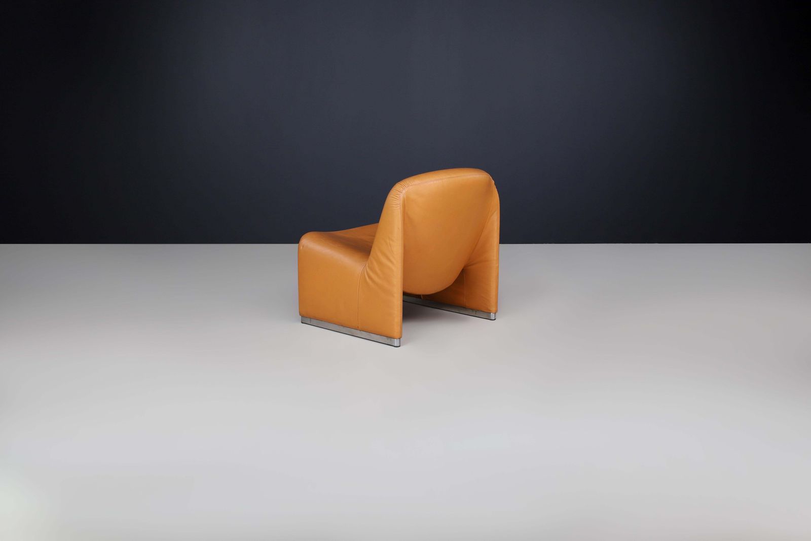 Vintage Leather Alky Lounge Chair By Giancarlo Piretti For Castelli & Artifort photo buy
