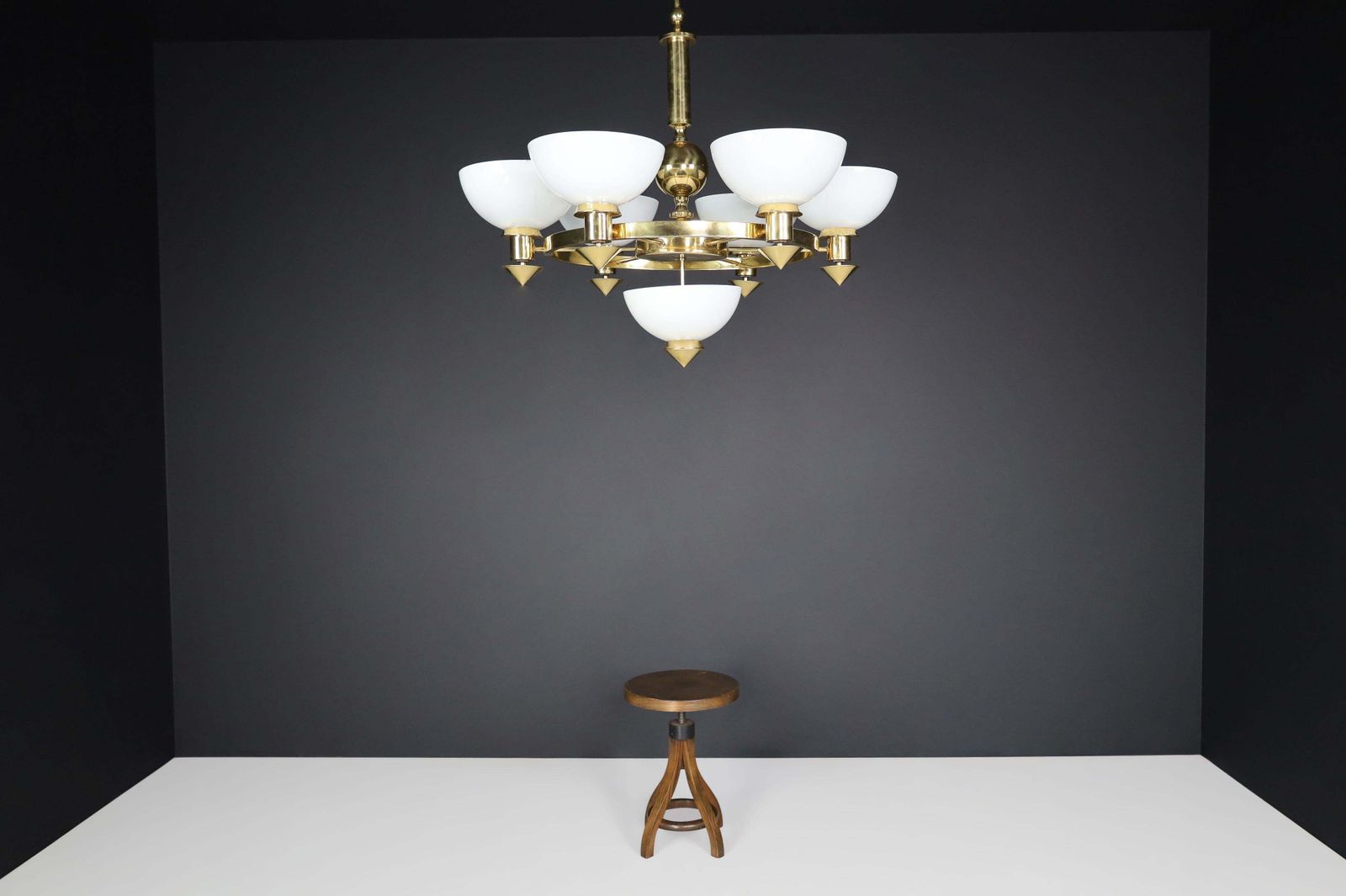 4461.0 Sculptural Italian Xl Chandelier, Brass & Opaline Glass, 1970s photo